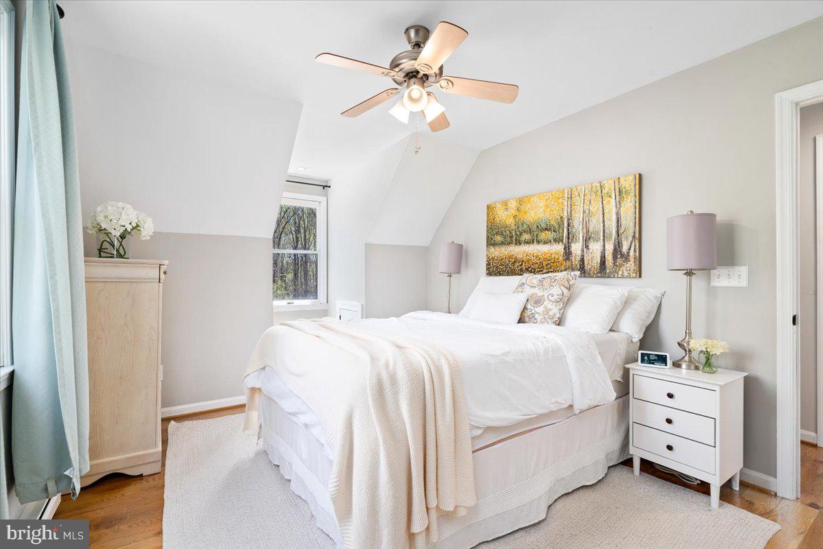 VILLAS LAKE ANITA LOUISE - Residential