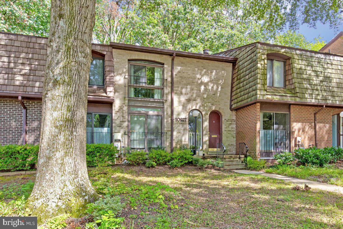 Tucked into a peaceful cul-de-sac and surrounded by lush greenery, this charming, fully renovated townhouse offers the perfect blend of serenity and convenience. Located in a highly sought-after community served by top-rated Winston Churchill school, this home places you just moments from vibrant shopping, dining, and recreation options.
Step inside to discover three spacious levels of living, including three bedrooms and three-and-a-half baths. The updated table-space kitchen features granite countertops, stainless steel appliances, gas cooking, and a pantry—perfect for everyday living and entertaining. The light-filled living room opens onto an expansive deck with tranquil views of mature trees in the picturesque Inverness Forest.
The primary suite boasts a spa-like bath with double vanities, a walk-in shower, and ample storage. Downstairs, the fully finished walk-out lower level offers a generous recreation room with a cozy fireplace and a full bath—ideal for guests, a home office, or movie nights.
Enjoy beautiful hardwood floors on the main and upper levels, fresh paint, updated windows and sliding glass doors, and a recent HVAC system—all adding to the move-in-ready appeal. Storage is plentiful throughout the home.
Located near the newly expanded Cabin John Village, you'll love having quick access to shops, restaurants, and a grocery store. Spend weekends exploring Cabin John Regional Park, with trails, a miniature train, and playgrounds. Enjoy walkable access to Inverness Recreation Club with swimming and tennis, plus easy drives to Bethesda, Westfield Montgomery Mall, Pike & Rose, the Beltway, and I-270.
This is more than a home—it's a lifestyle. Turnkey and thoughtfully updated, all that's left to do is move in.
Apply today and discover why this home is truly special!