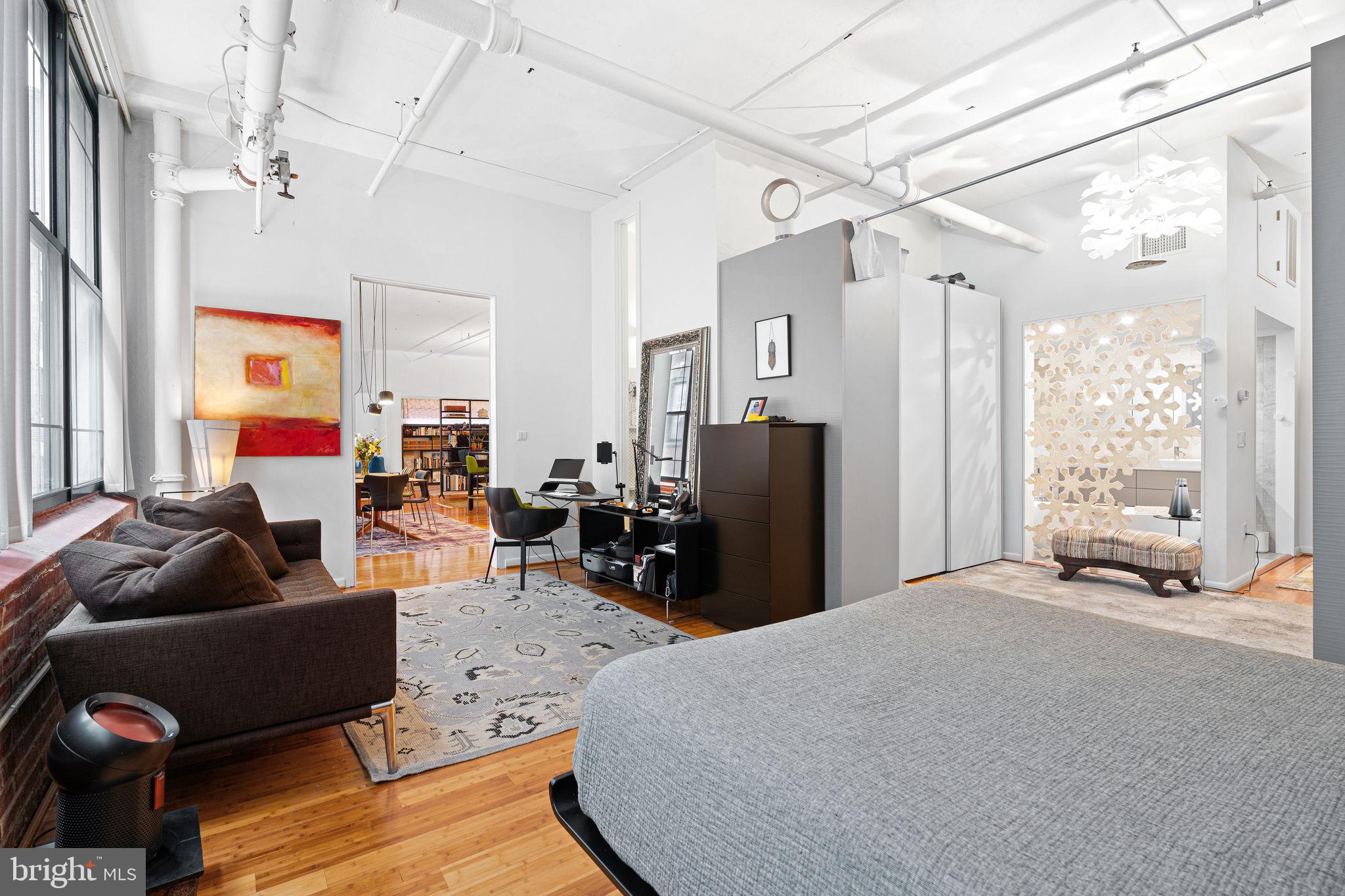 LOFT DISTRICT - Residential