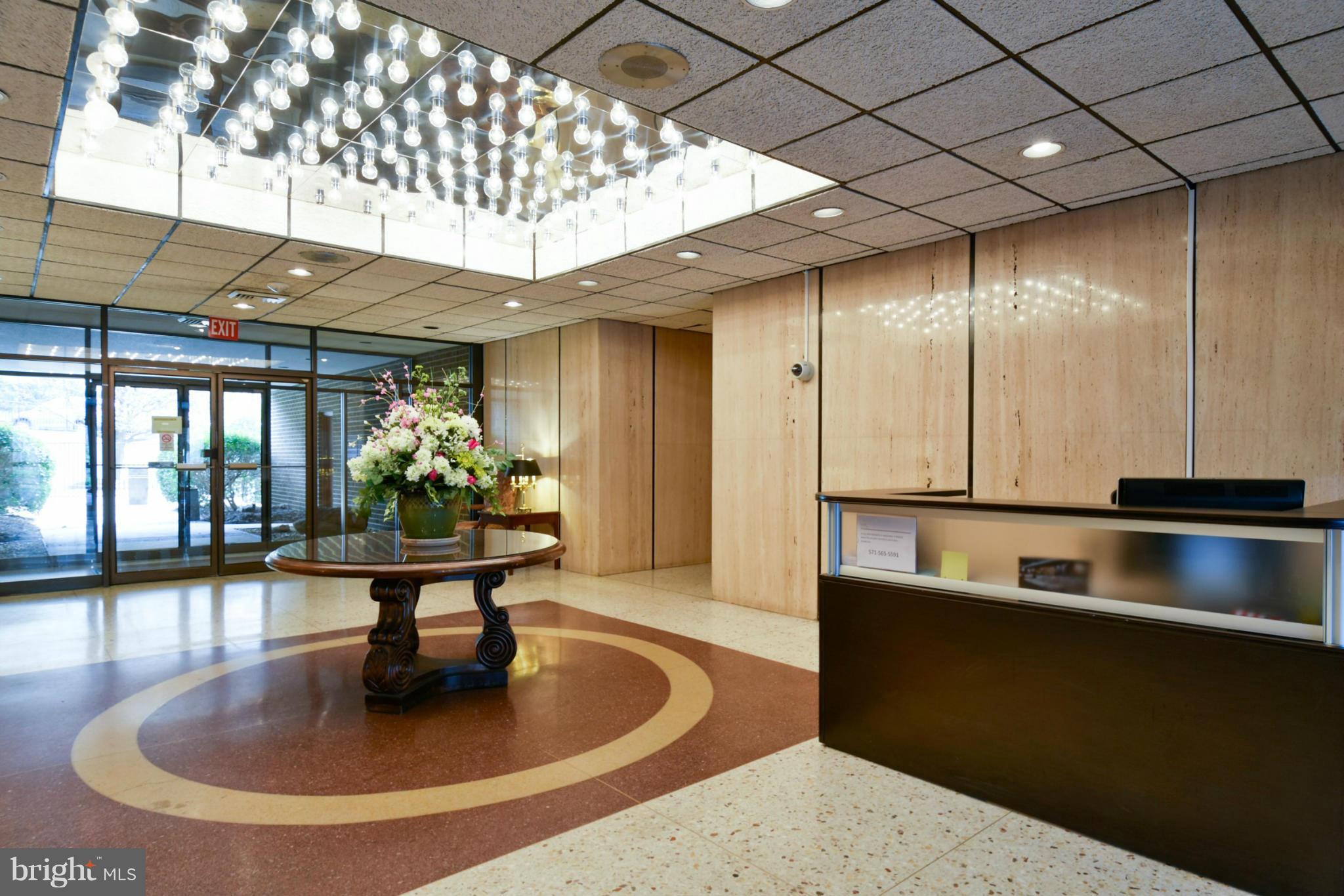 ALEXANDRIA KNOLLS - Residential