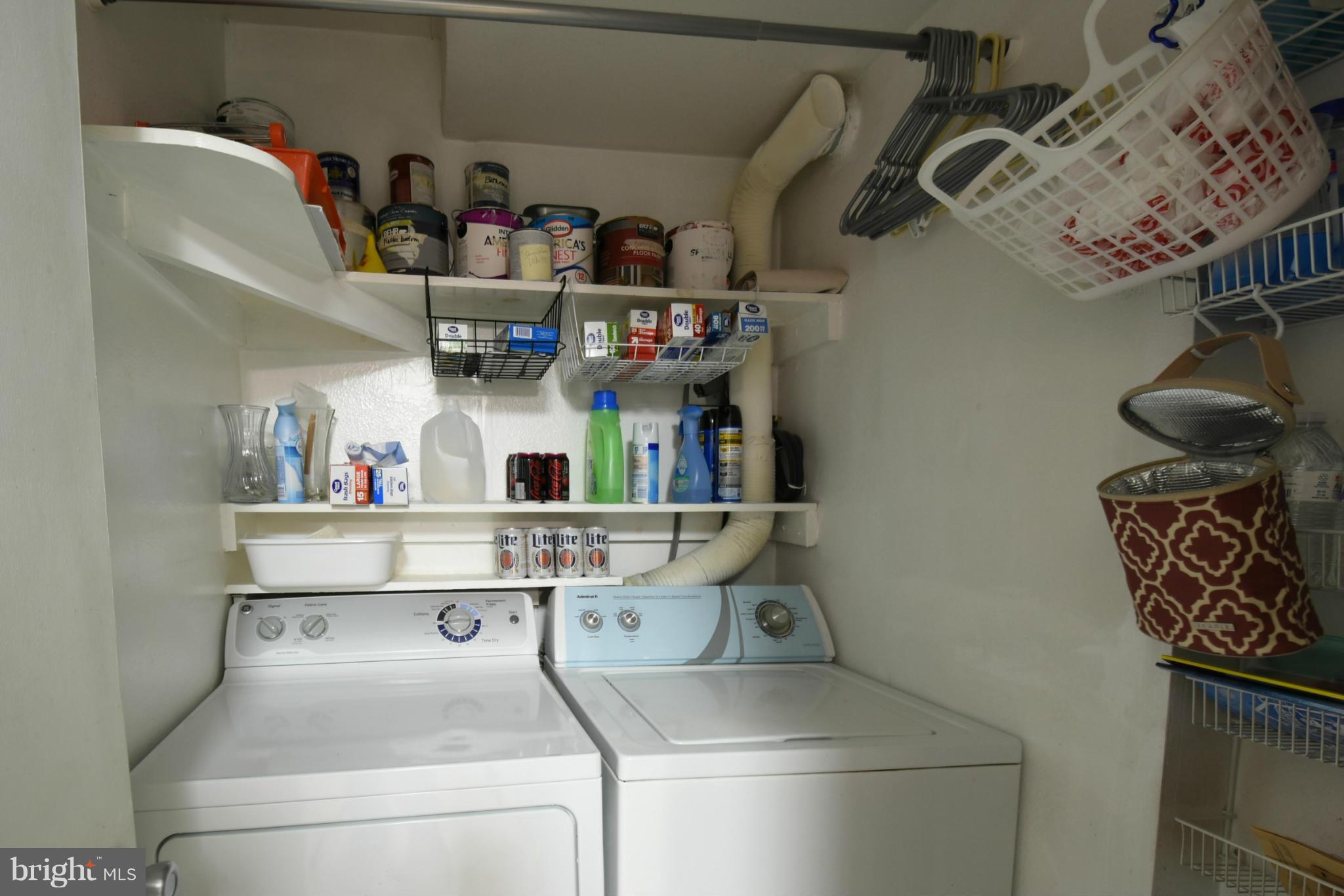 ALEXANDRIA KNOLLS - Residential