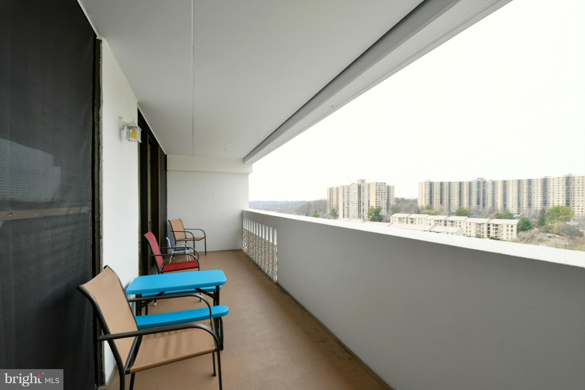 ALEXANDRIA KNOLLS - Residential