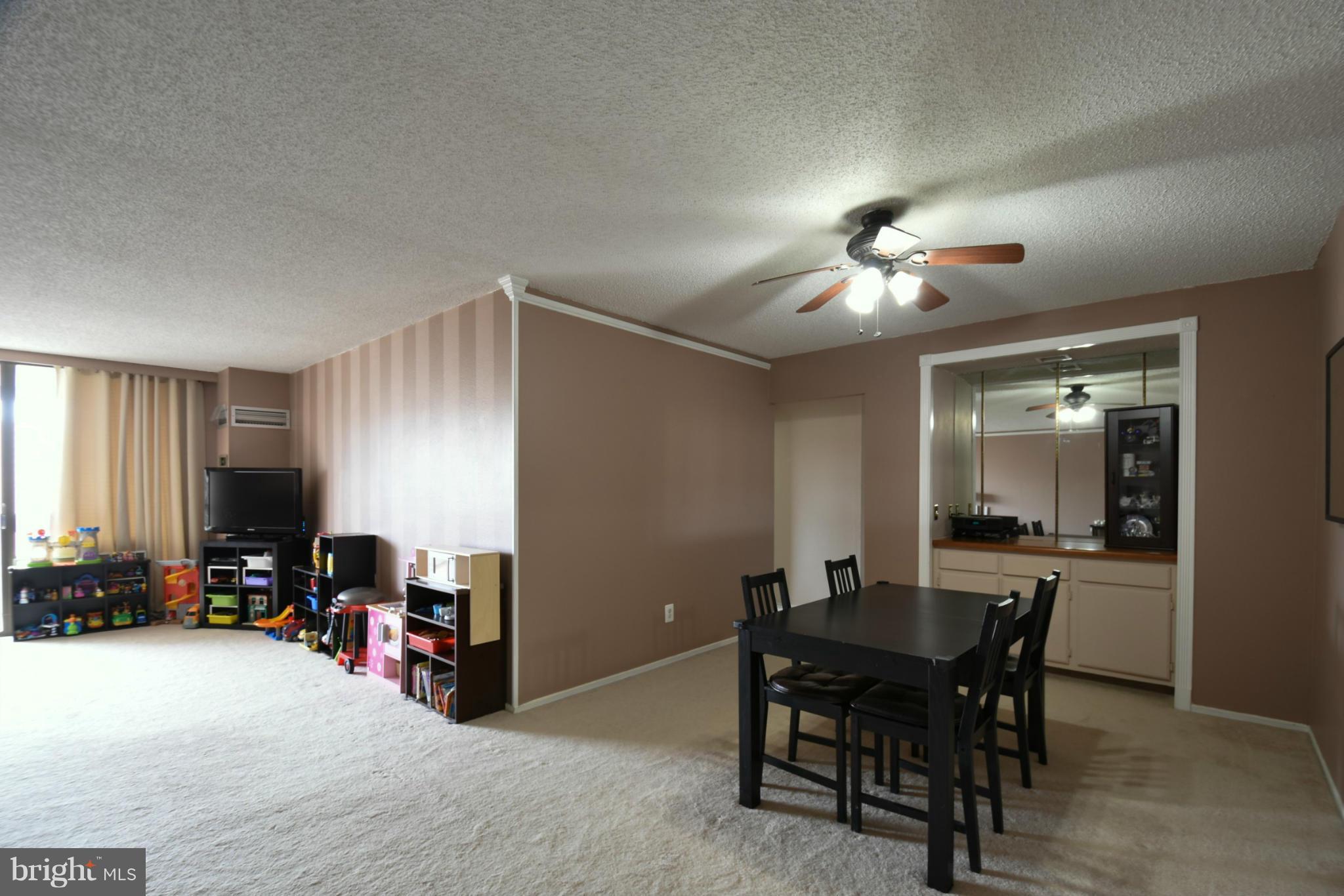 ALEXANDRIA KNOLLS - Residential