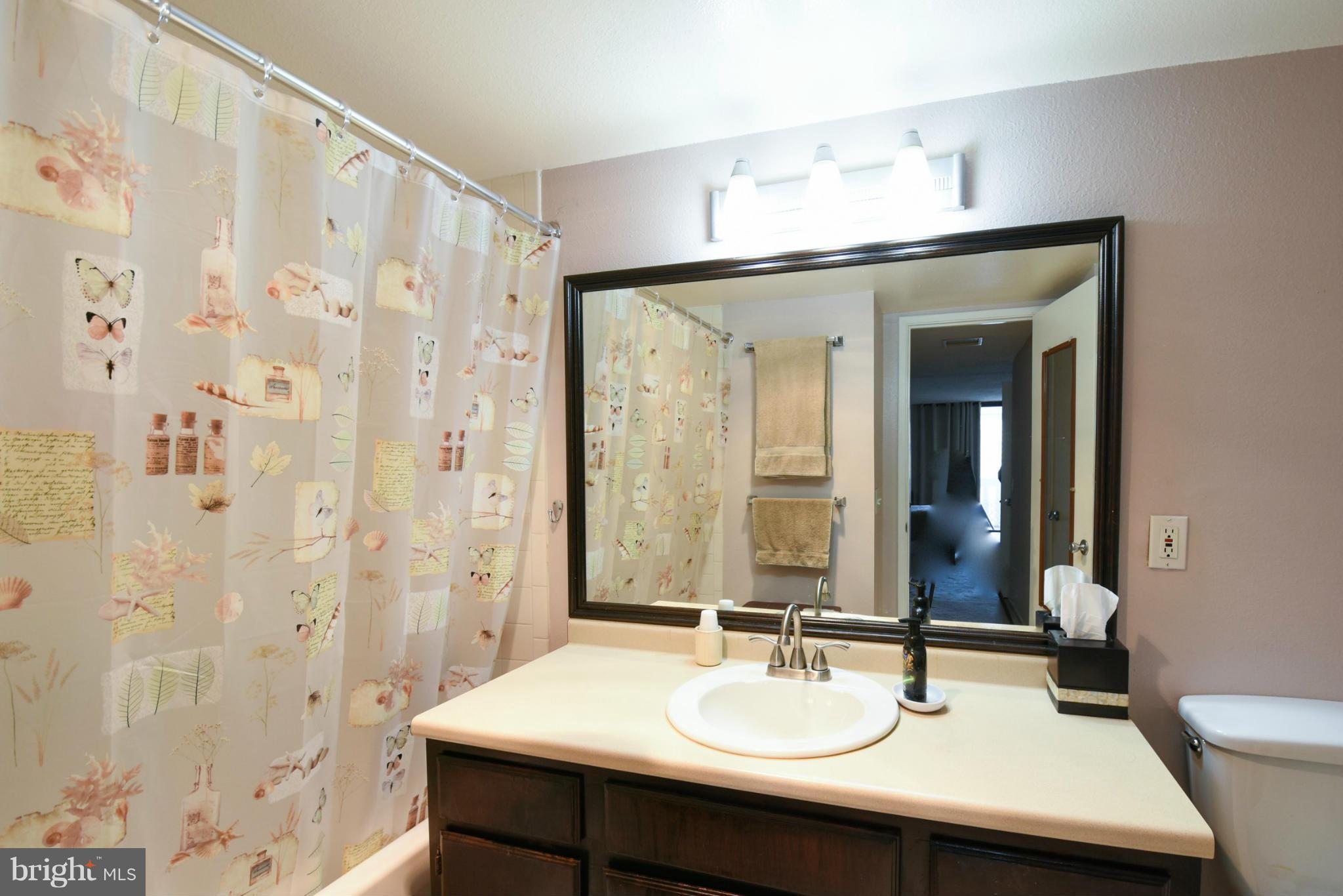 ALEXANDRIA KNOLLS - Residential