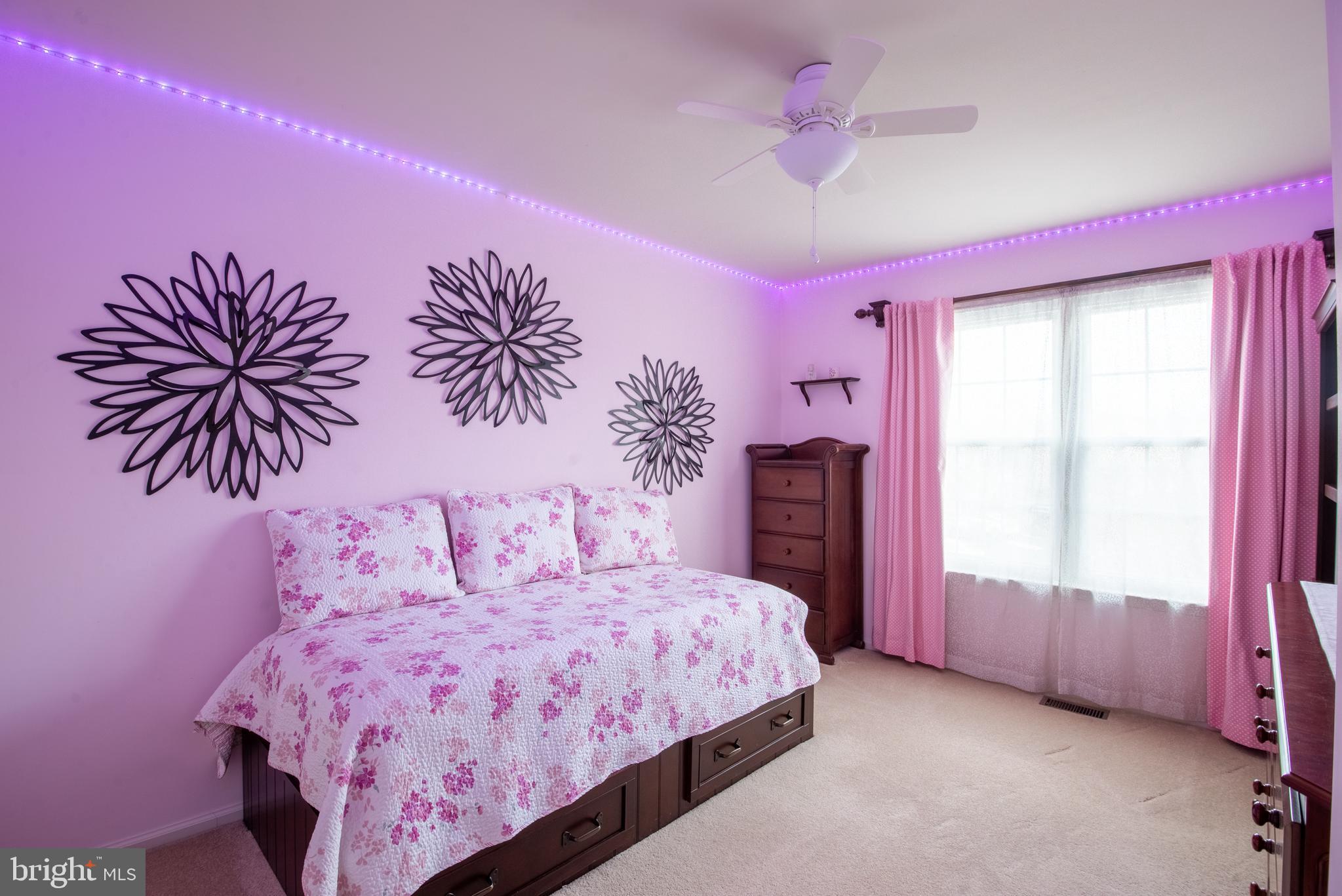 NEWTOWN GRANT - Residential