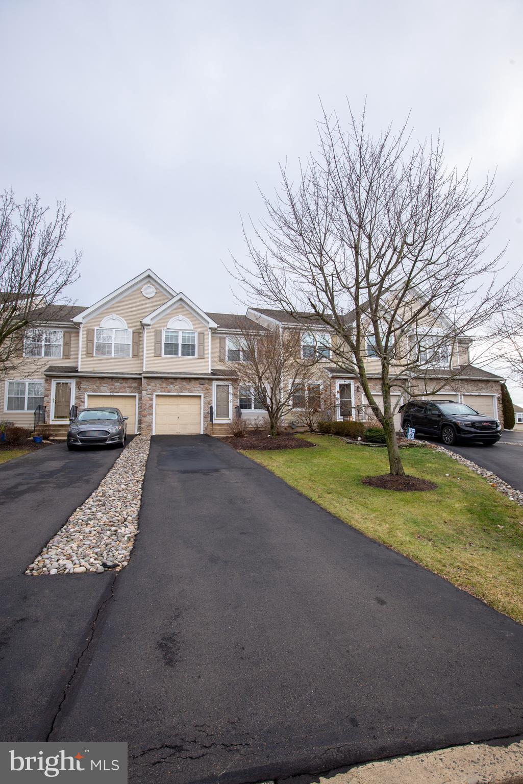 NEWTOWN GRANT - Residential