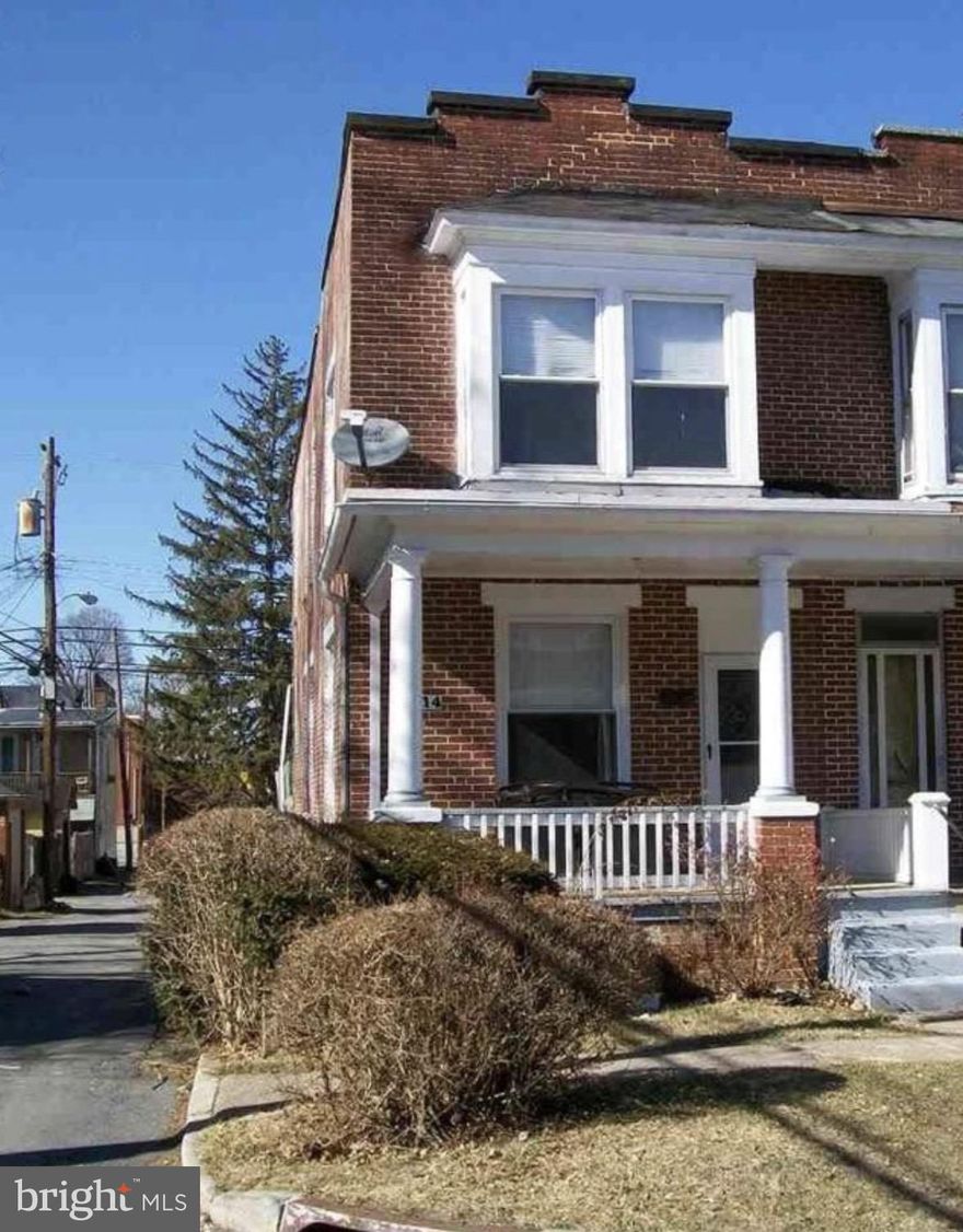 Discover the charm of this traditional home located in the East Harrisburg neighborhood. Built in 1900, this property offers a unique blend of historic character and modern potential. With a total finished area of 1,260 square feet, the layout provides ample space for customization to suit your lifestyle. Parking is convenient with options available on the street and via alley access. This residence is ideally situated near local amenities. Schedule a viewing today to explore the possibilities that await.