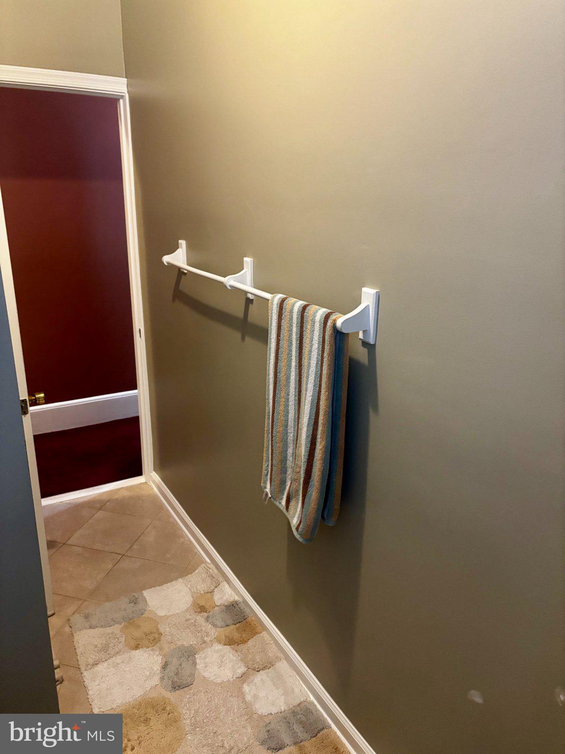 EAST HARRISBURG - Residential