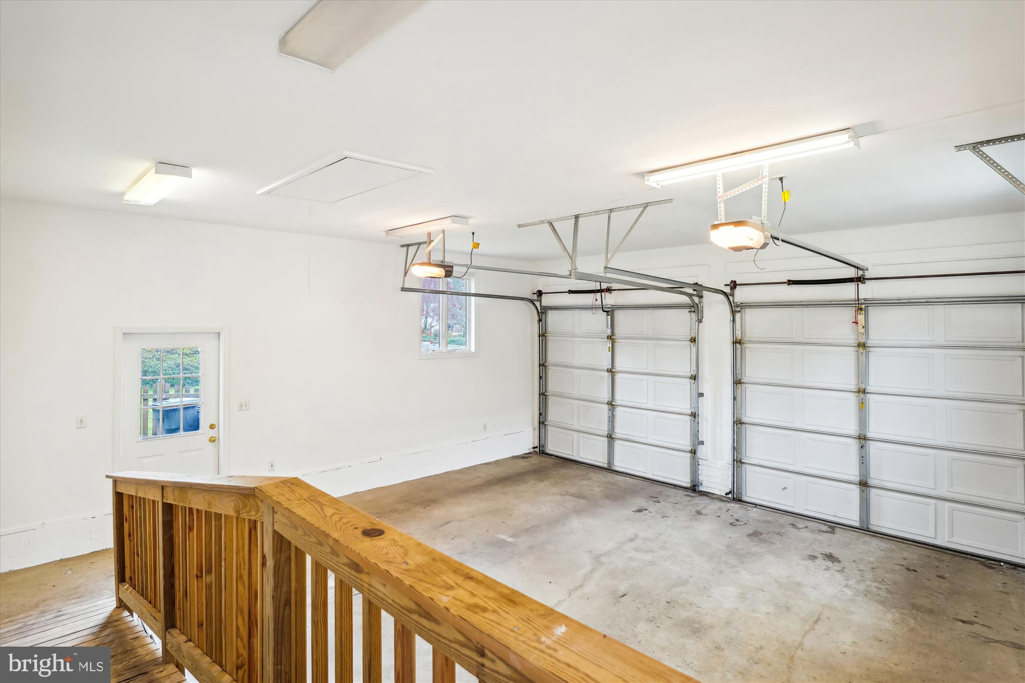 GREENWICH FOREST - Residential