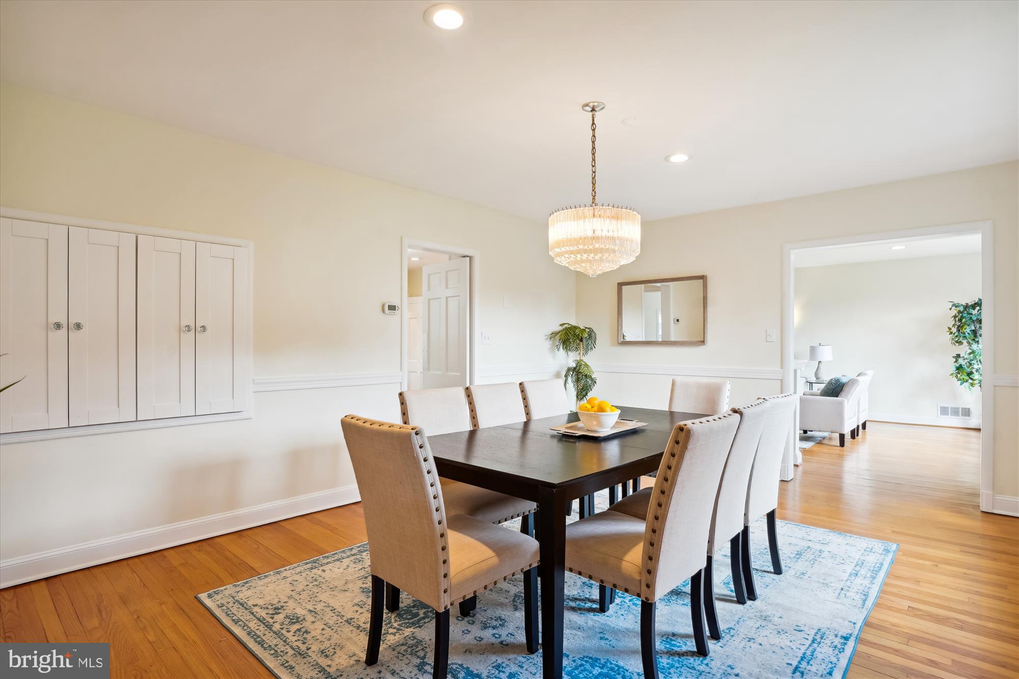 GREENWICH FOREST - Residential