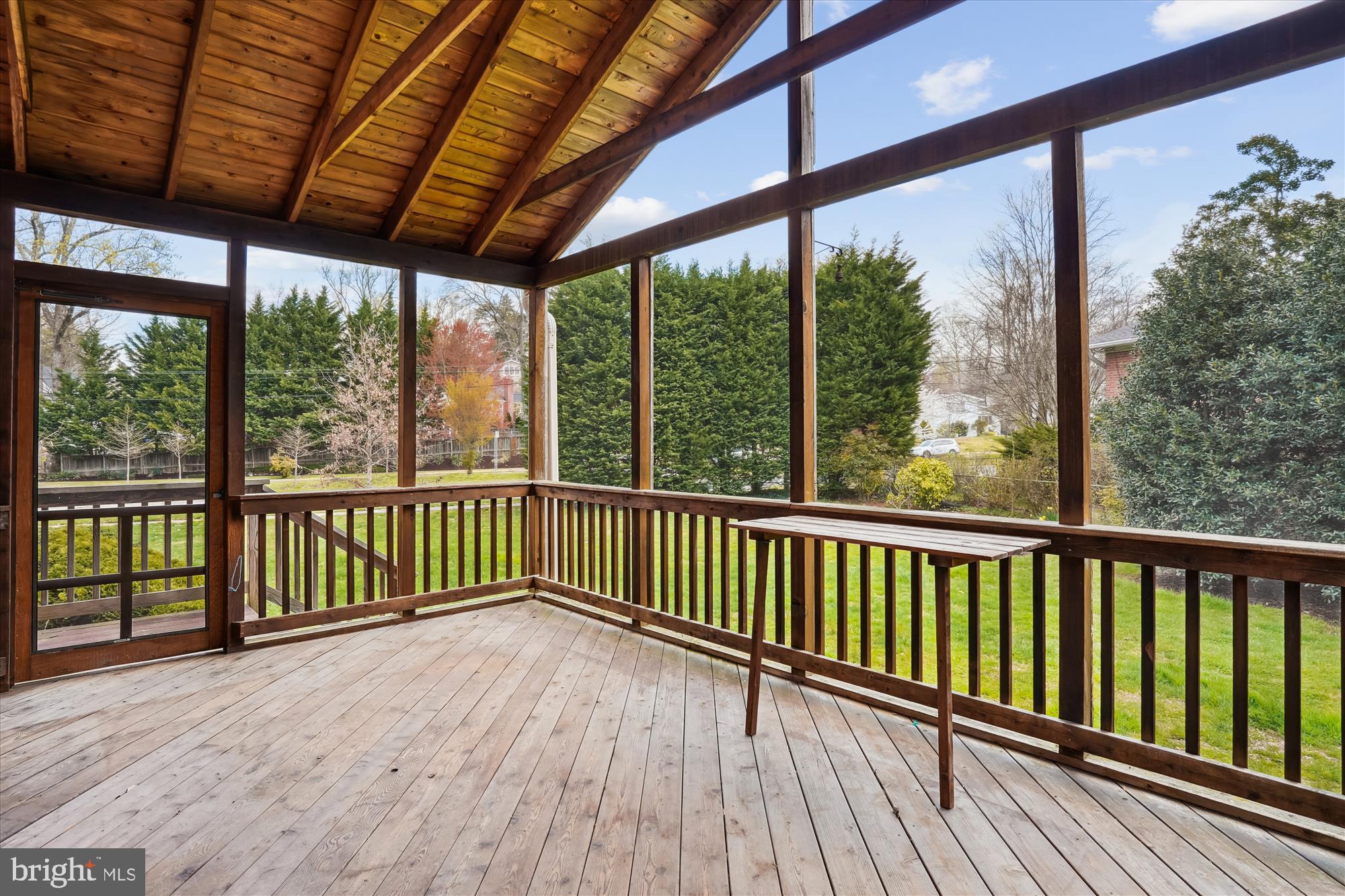 GREENWICH FOREST - Residential