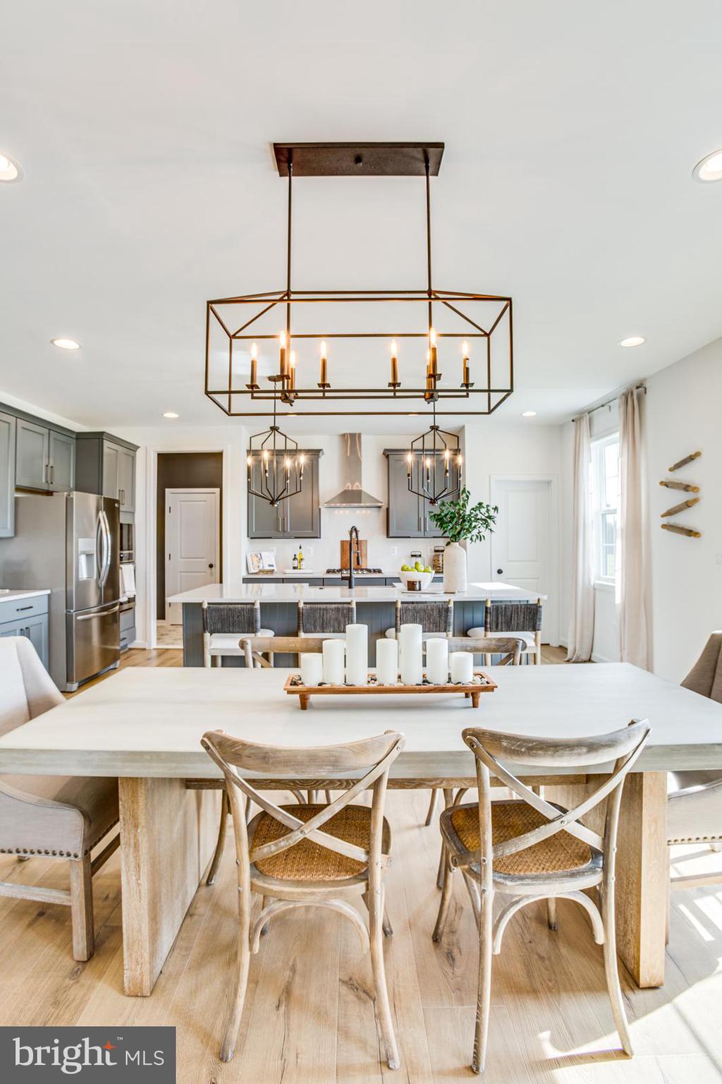 WHITEHALL - Residential