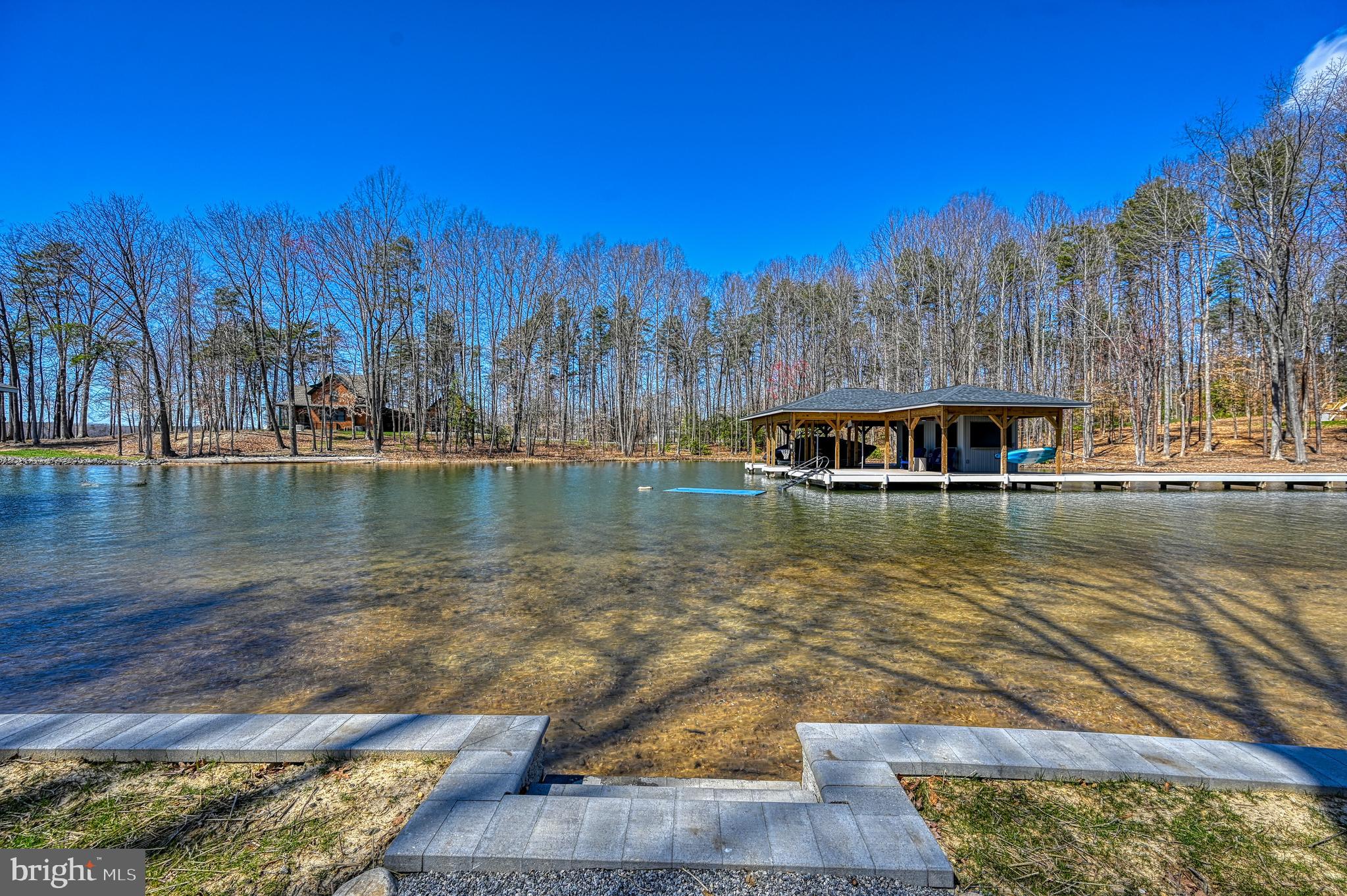 ANNA VISTA II - Residential