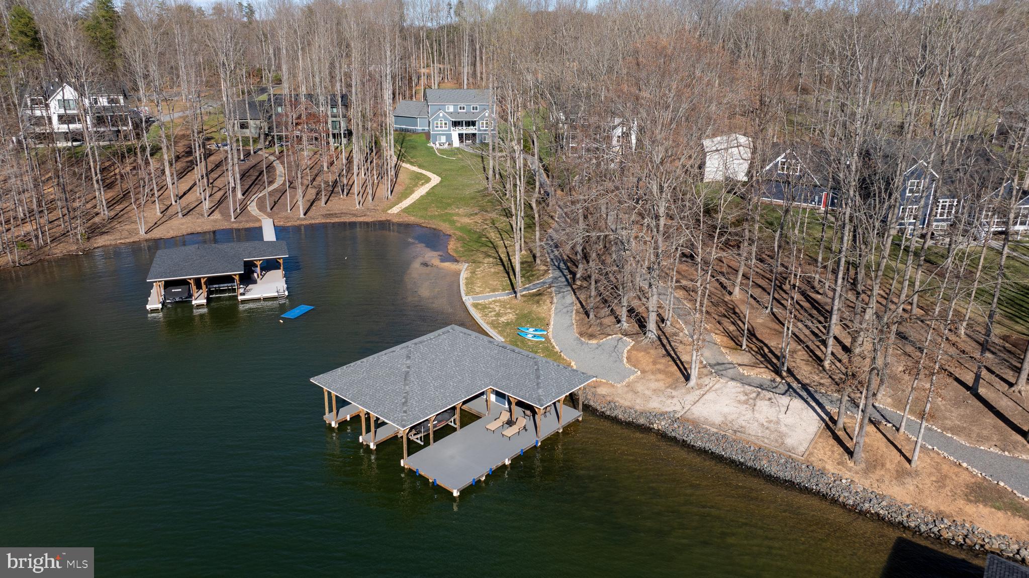 ANNA VISTA II - Residential