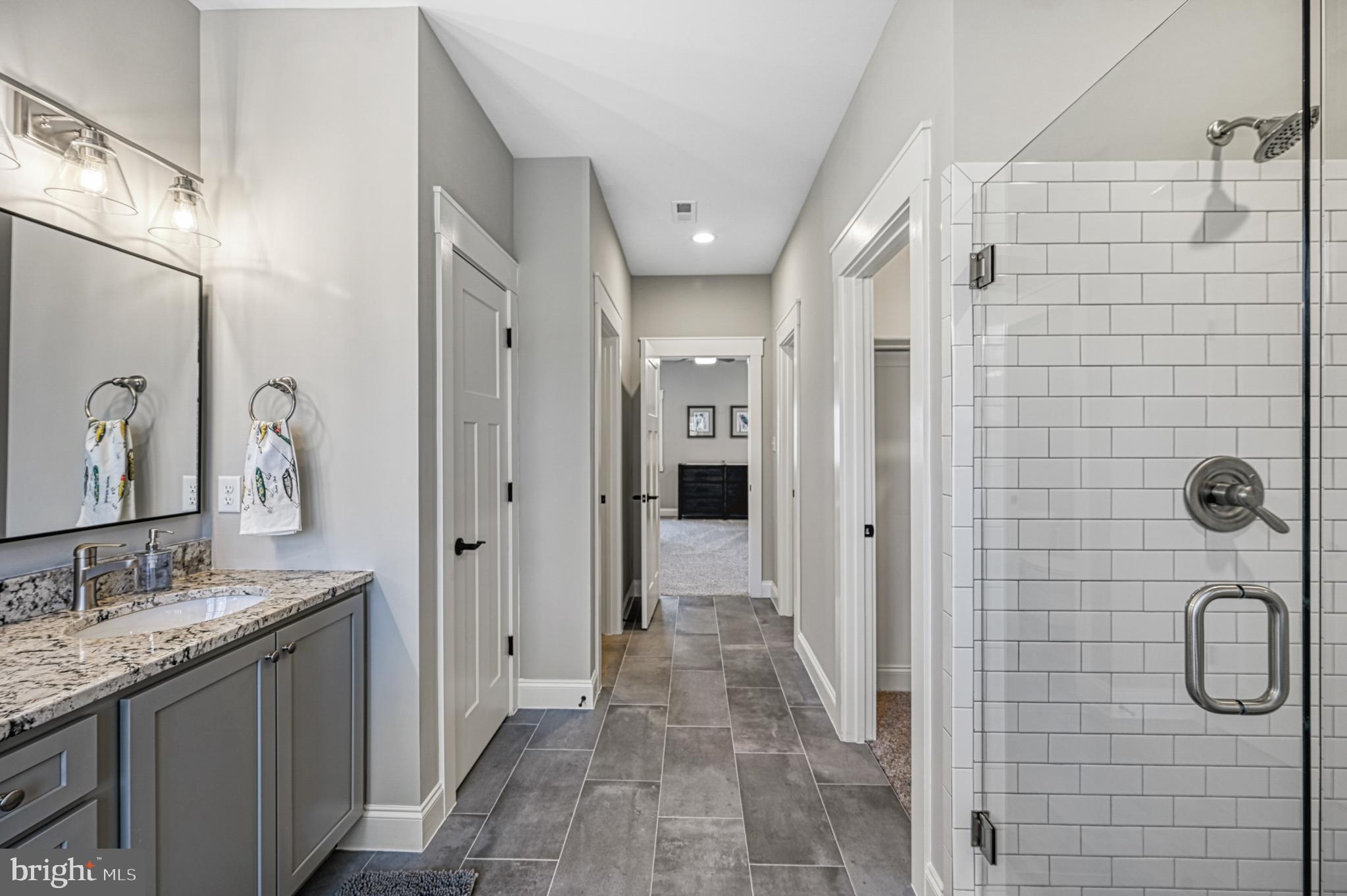 ANNA VISTA II - Residential