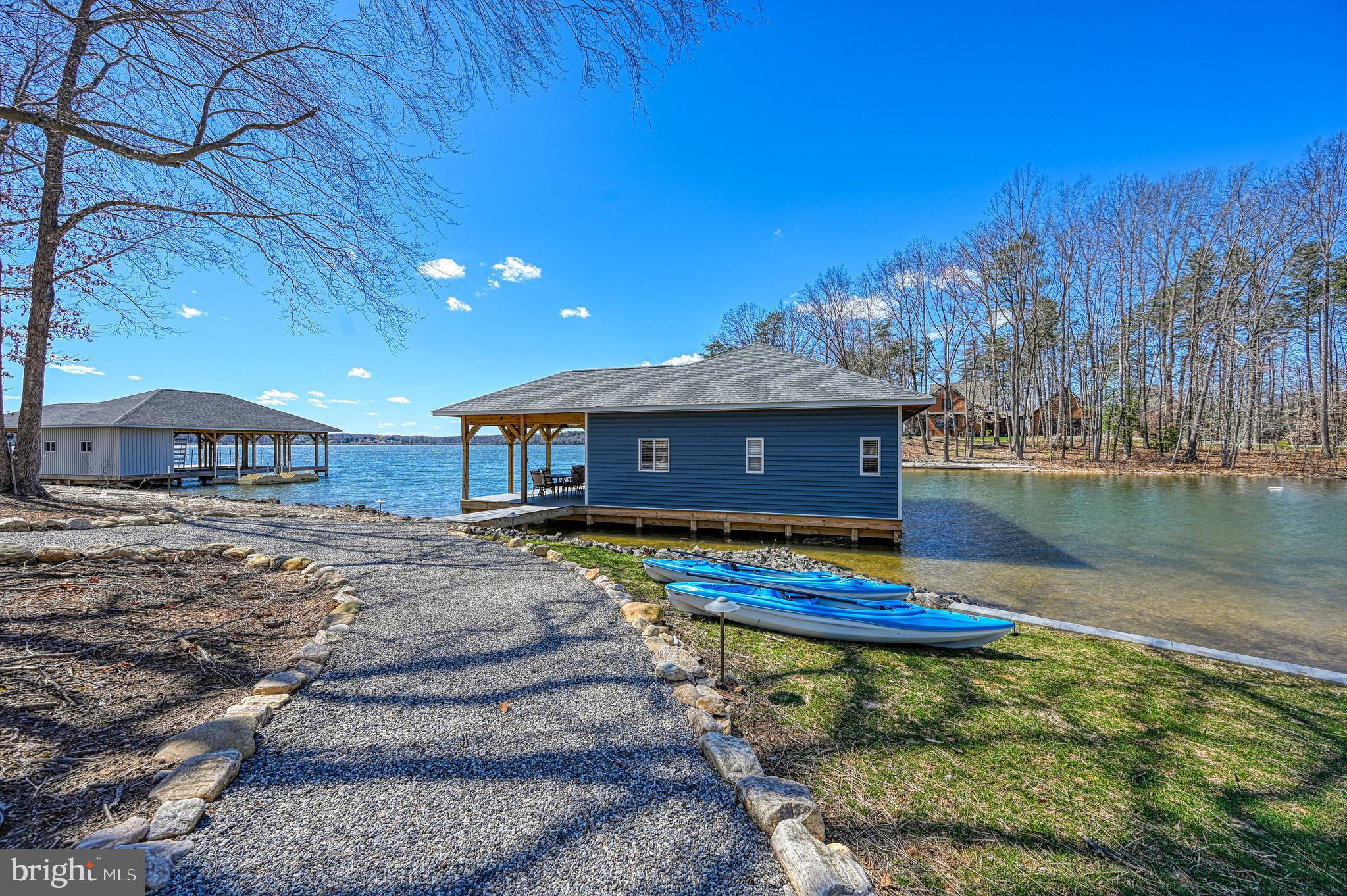 ANNA VISTA II - Residential