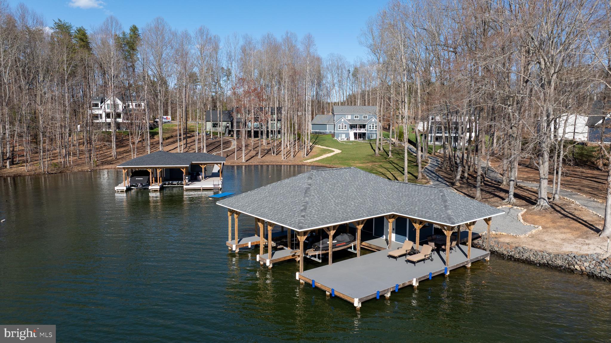 ANNA VISTA II - Residential