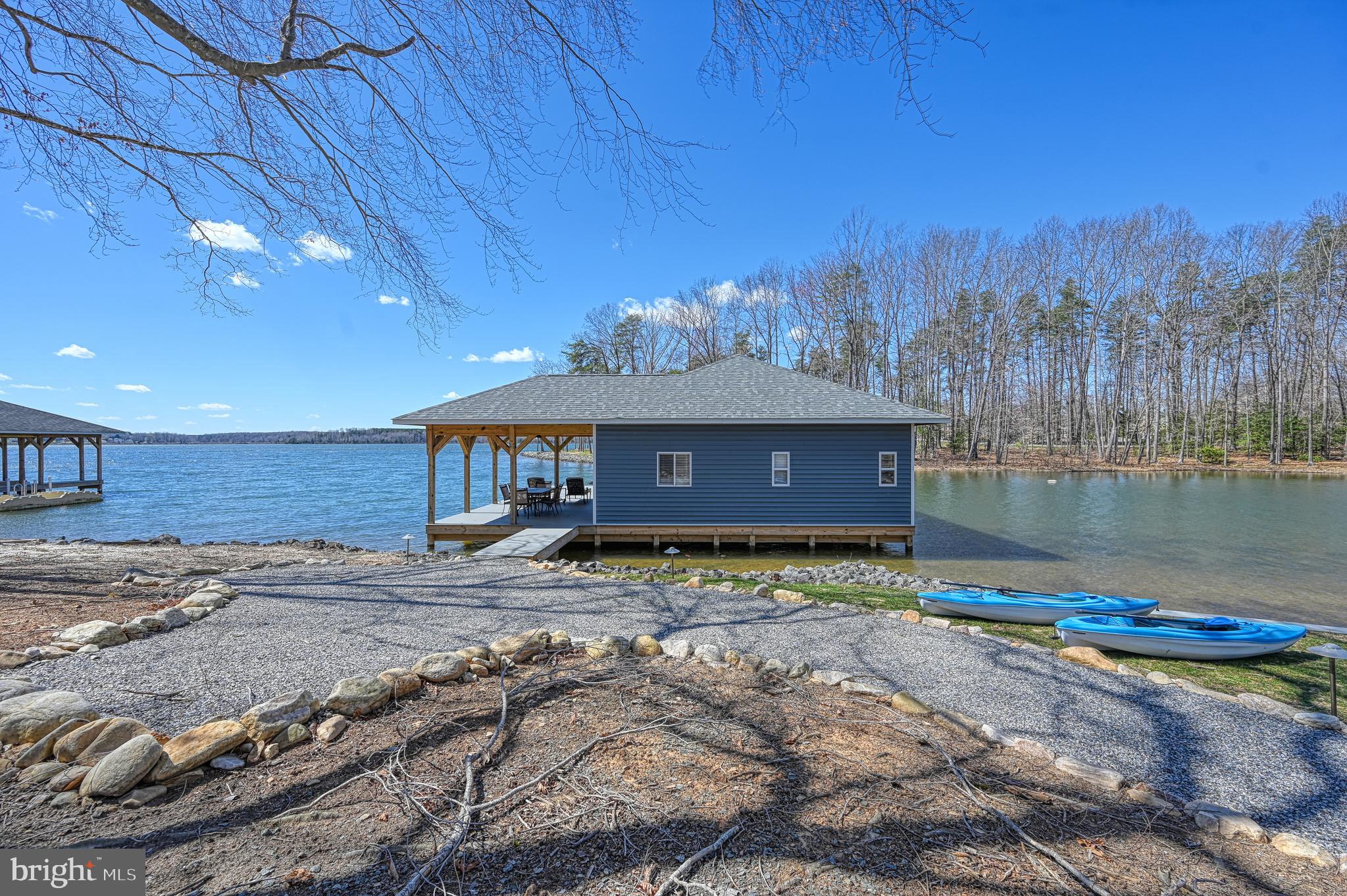 ANNA VISTA II - Residential