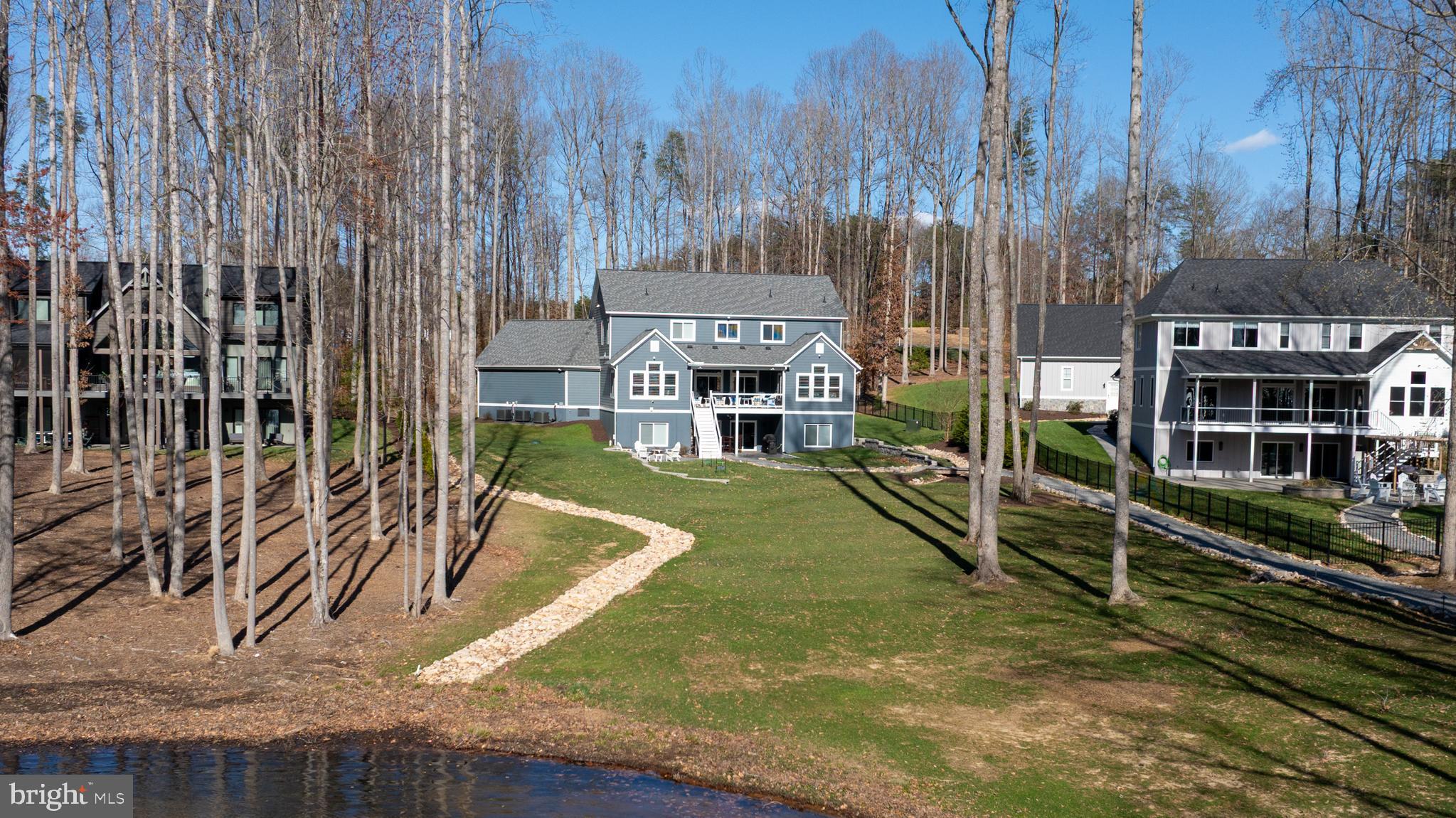 ANNA VISTA II - Residential