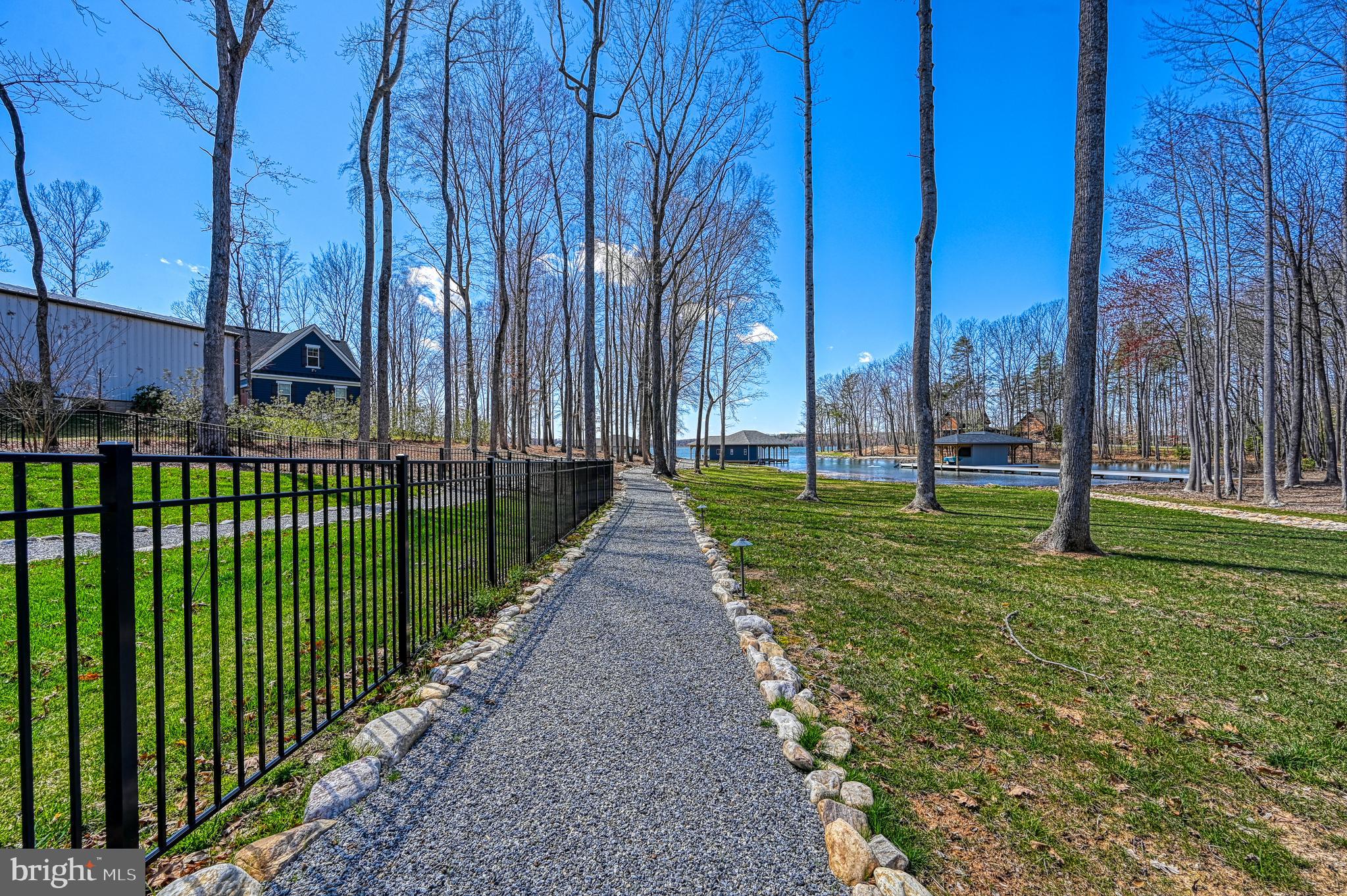 ANNA VISTA II - Residential