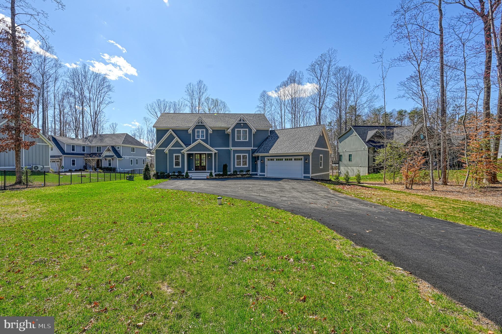 ANNA VISTA II - Residential