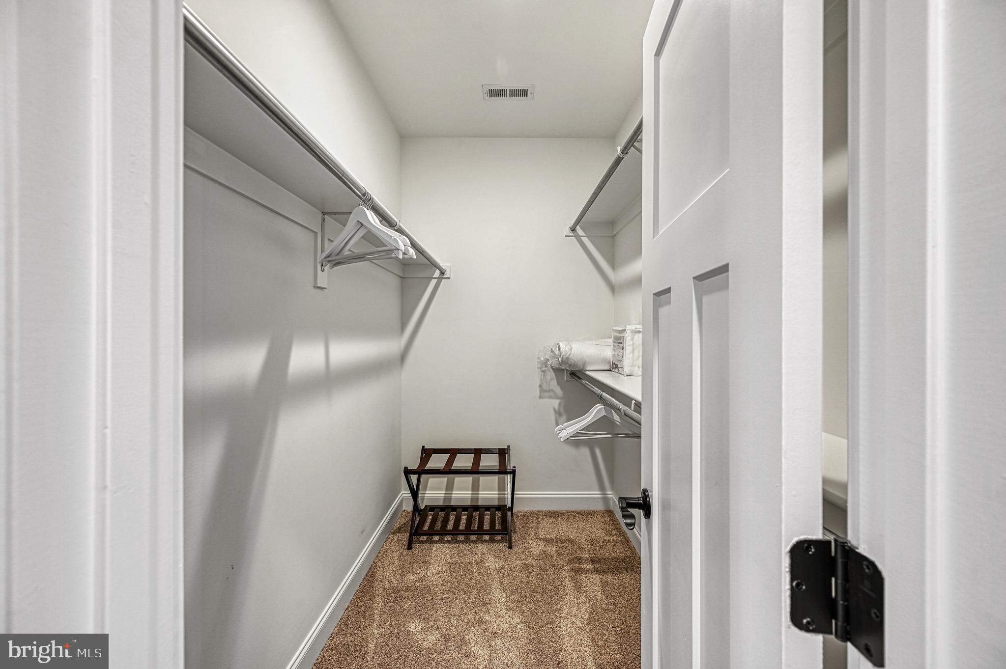 ANNA VISTA II - Residential