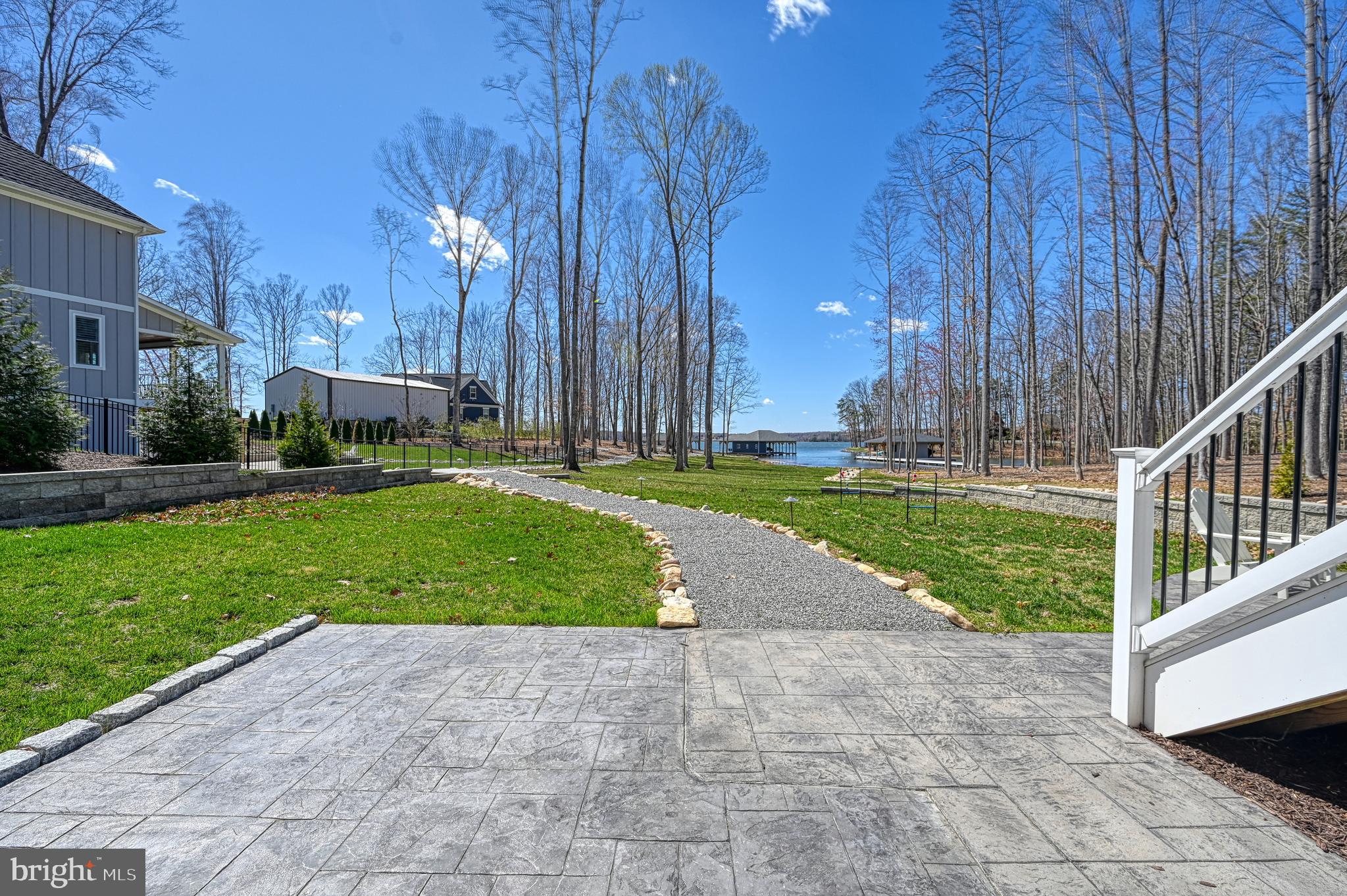 ANNA VISTA II - Residential