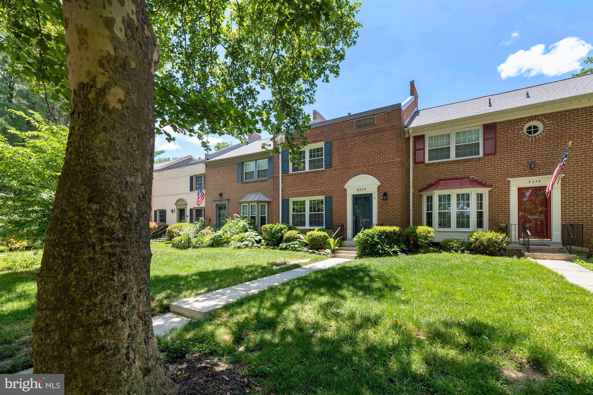 CHARLESTOWN - Residential