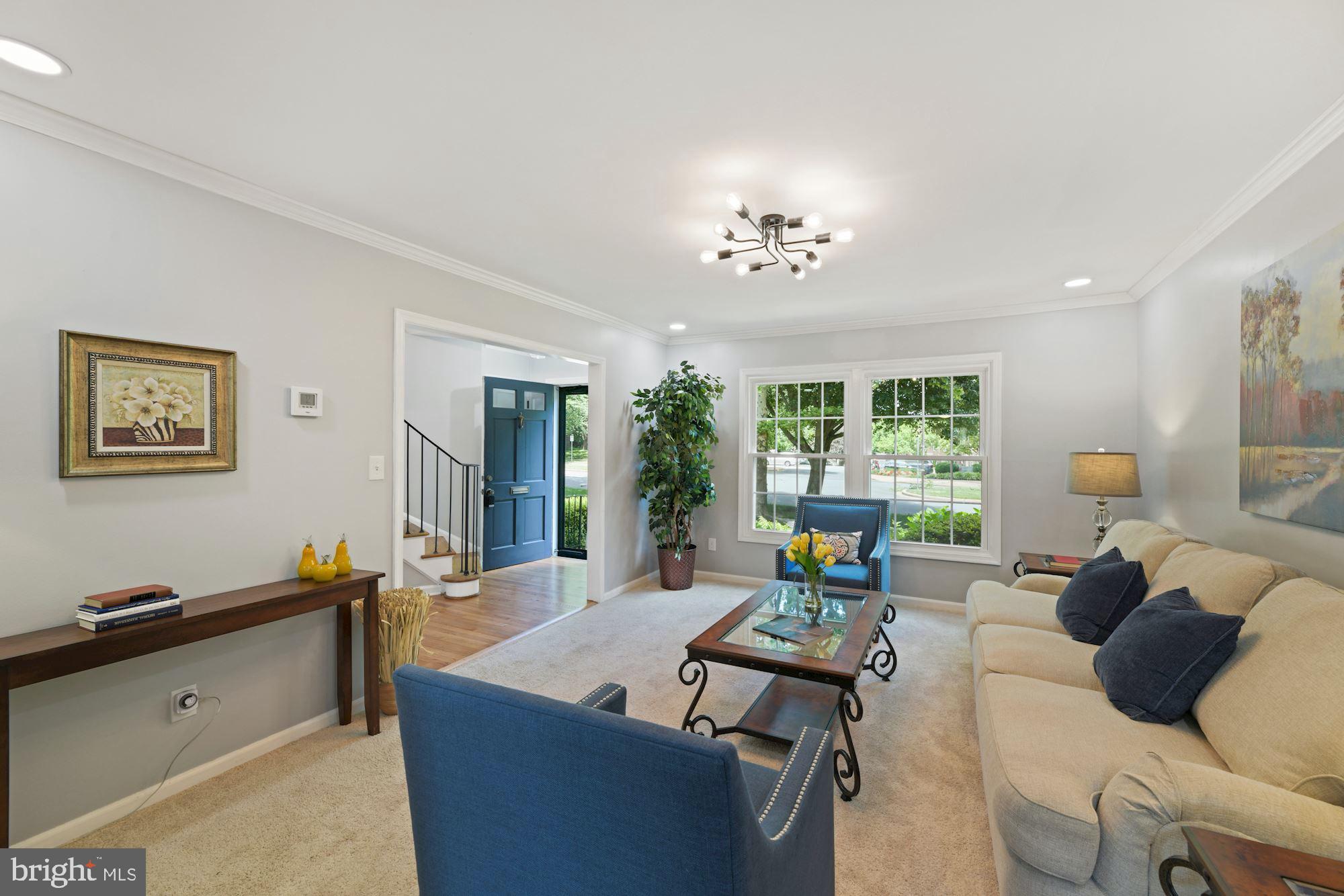 CHARLESTOWN - Residential