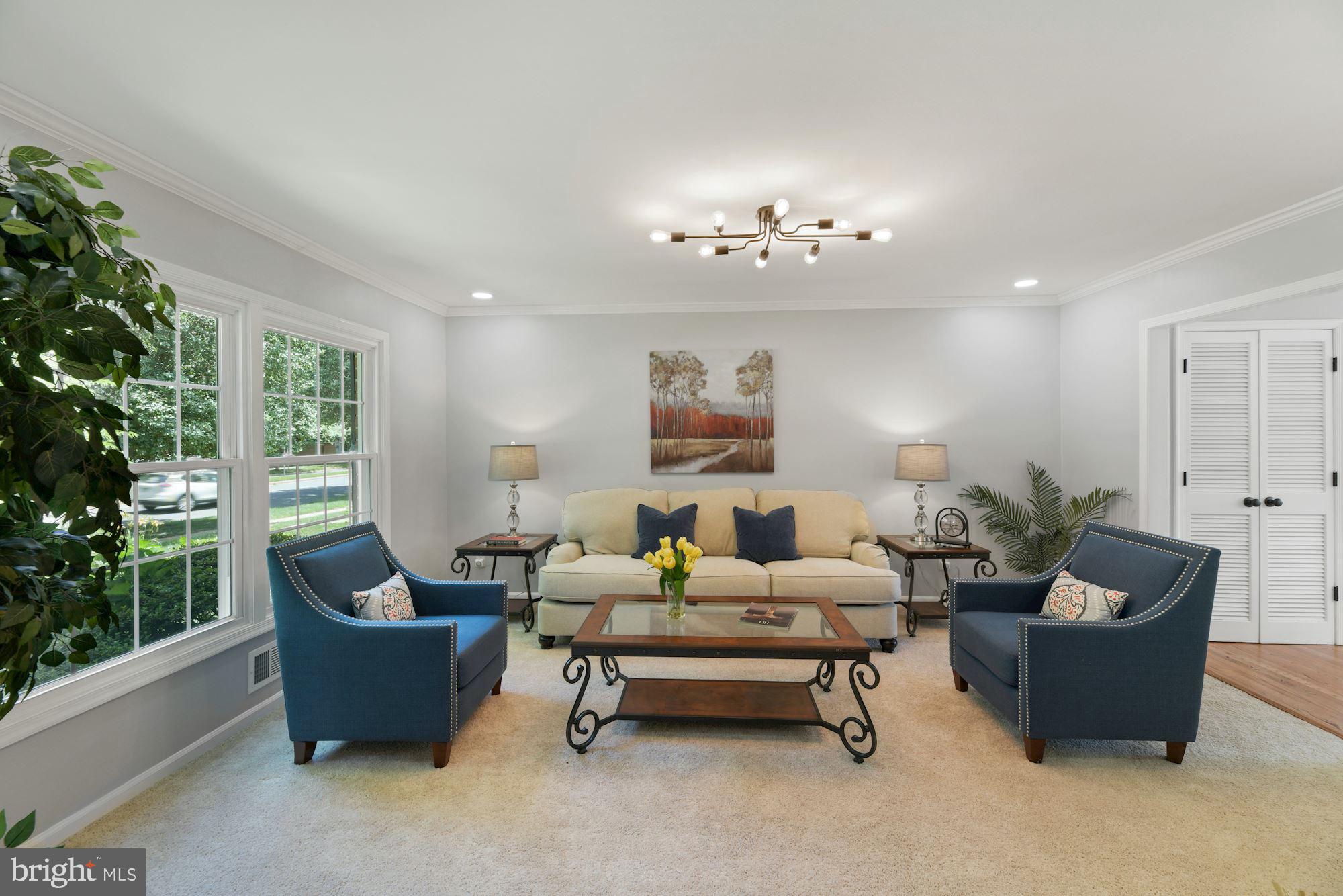 CHARLESTOWN - Residential