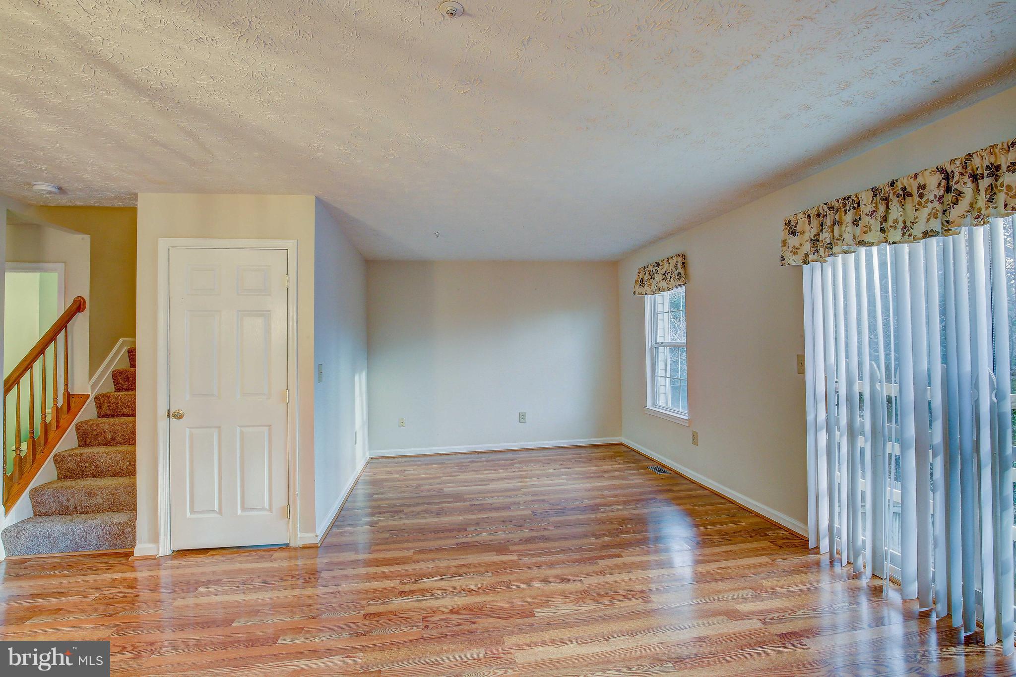 OXFORD LANDING - Residential