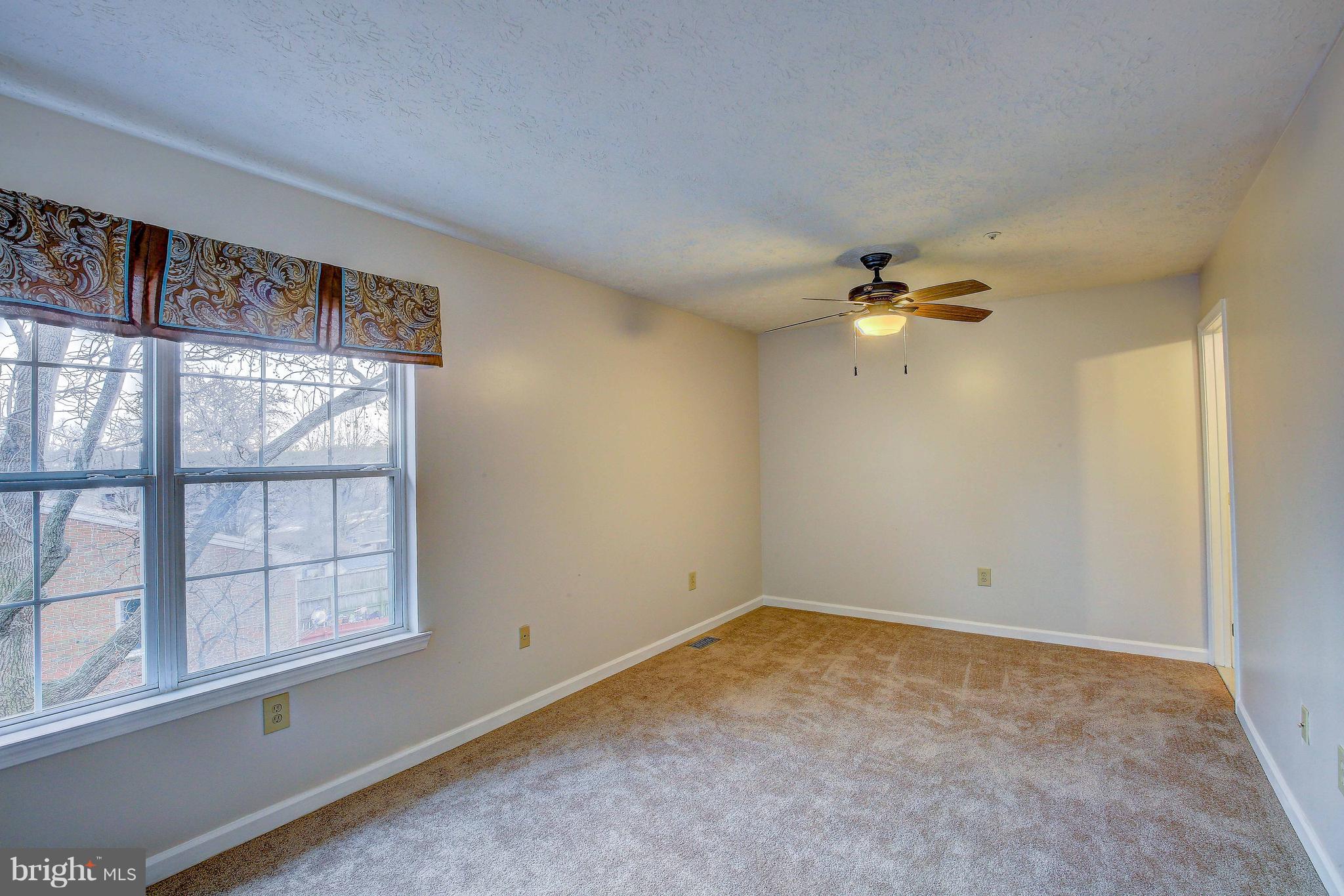 OXFORD LANDING - Residential