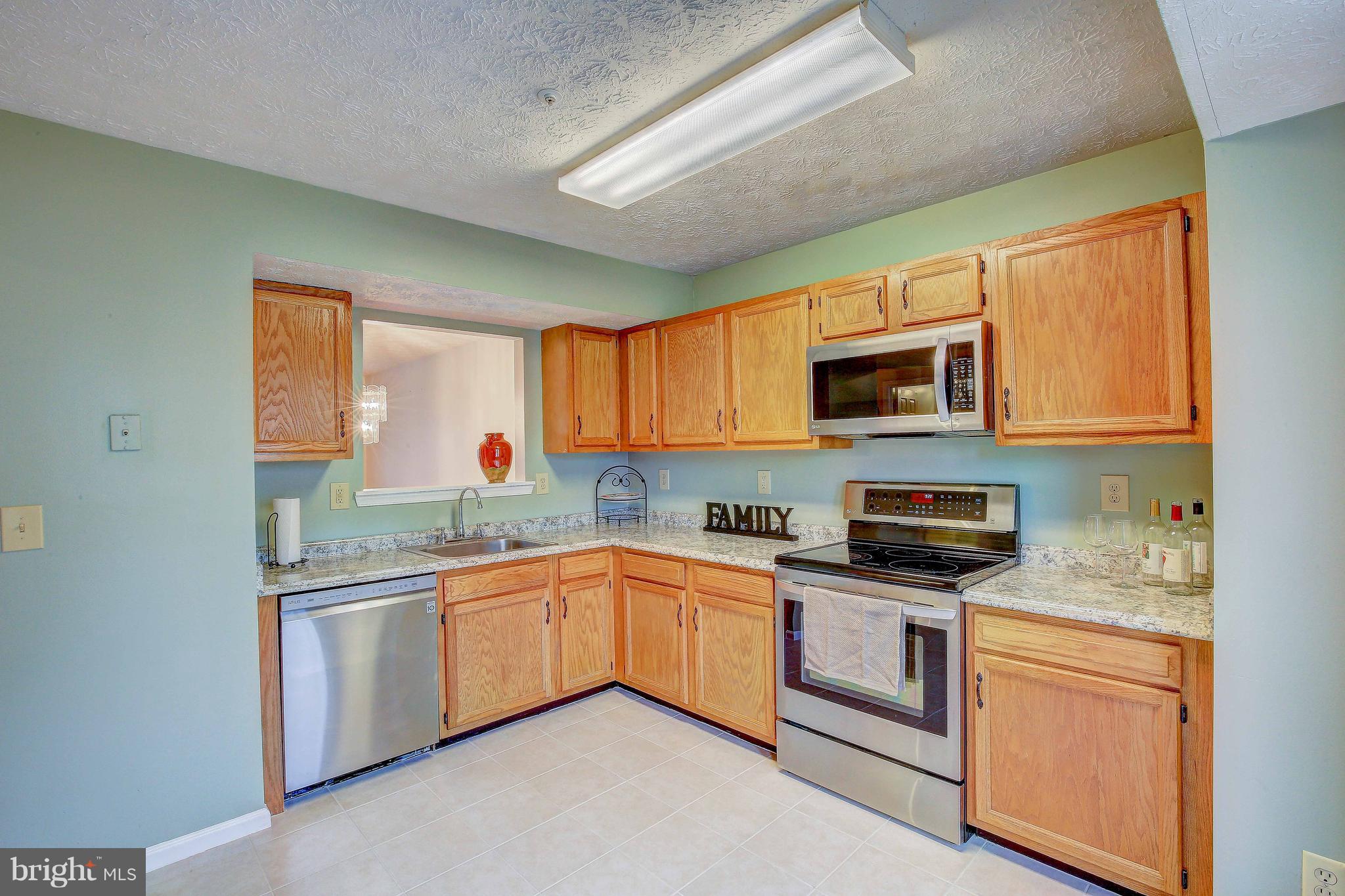 OXFORD LANDING - Residential