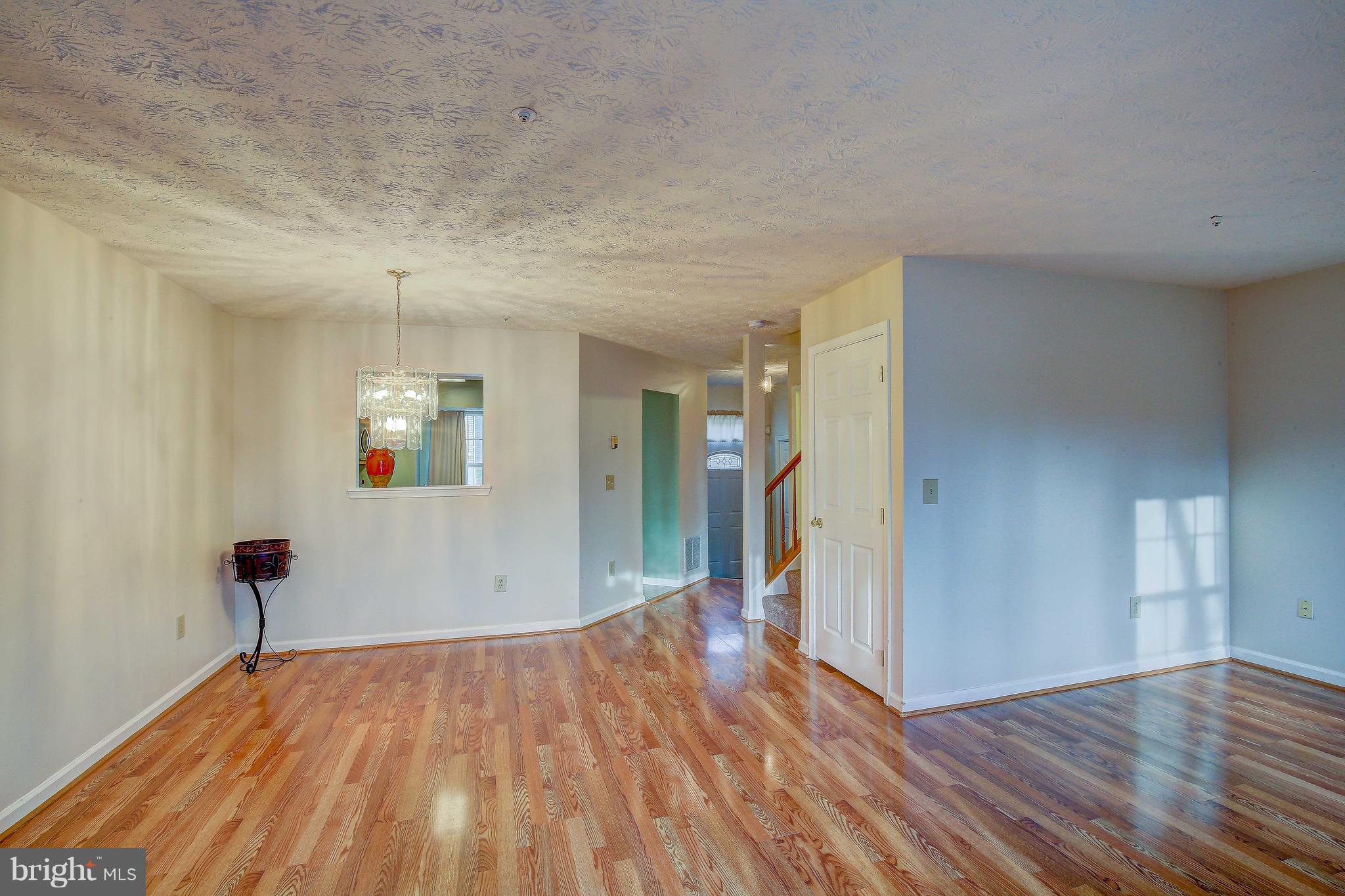 OXFORD LANDING - Residential