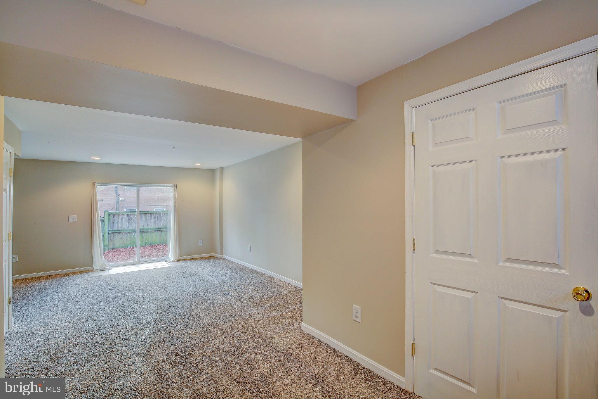 OXFORD LANDING - Residential