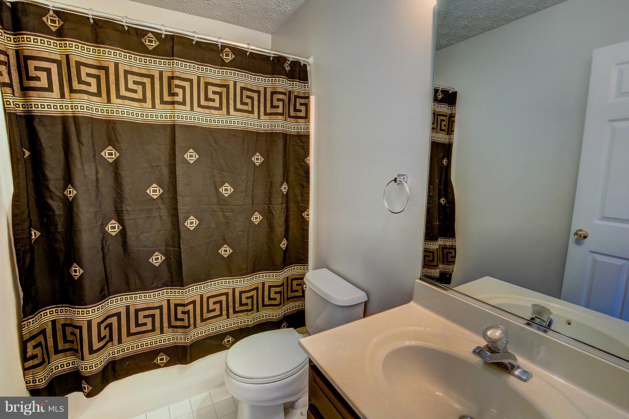 OXFORD LANDING - Residential