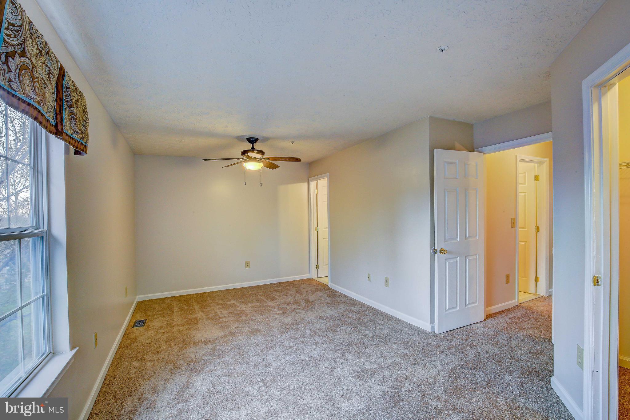 OXFORD LANDING - Residential