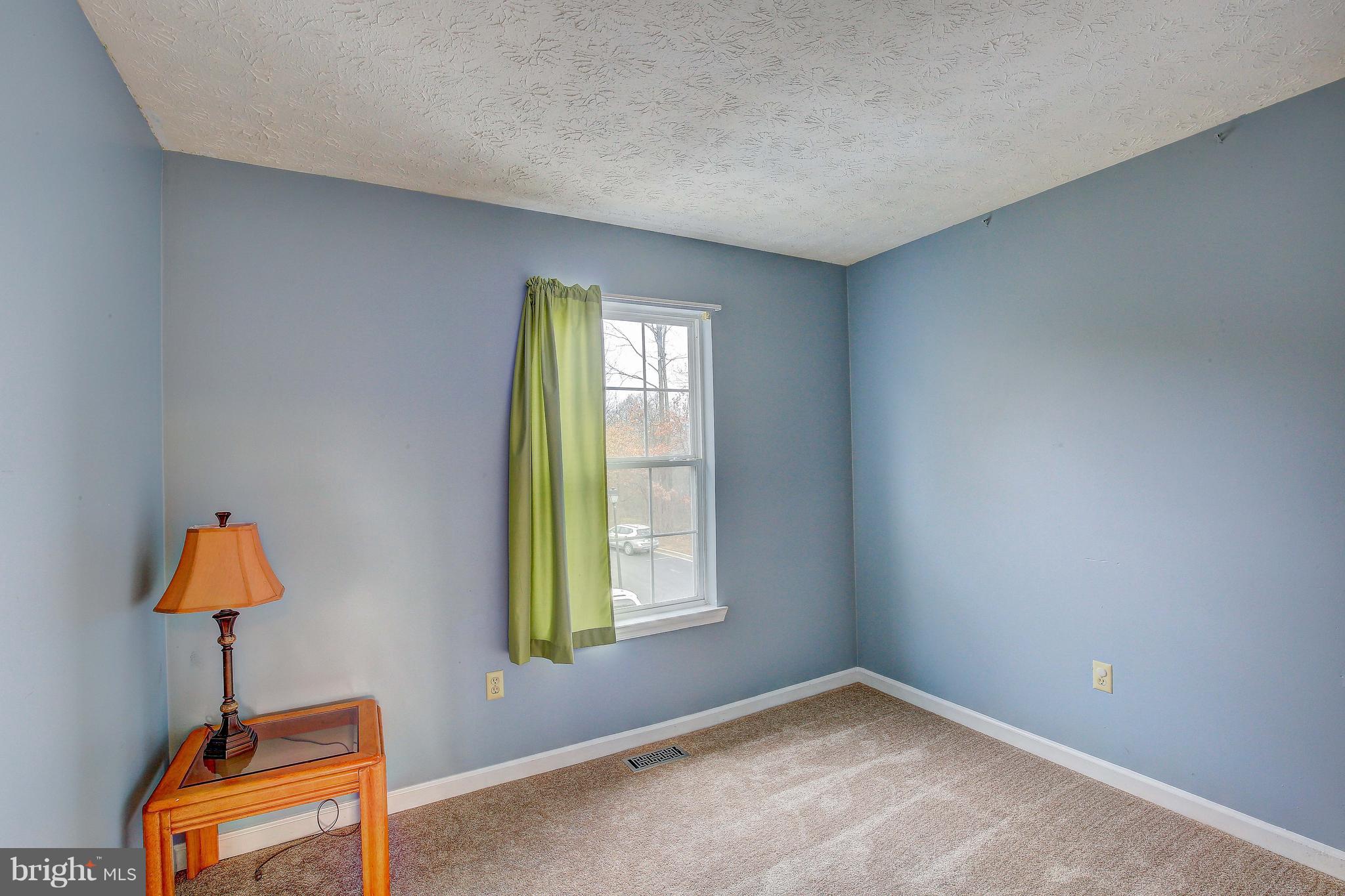 OXFORD LANDING - Residential