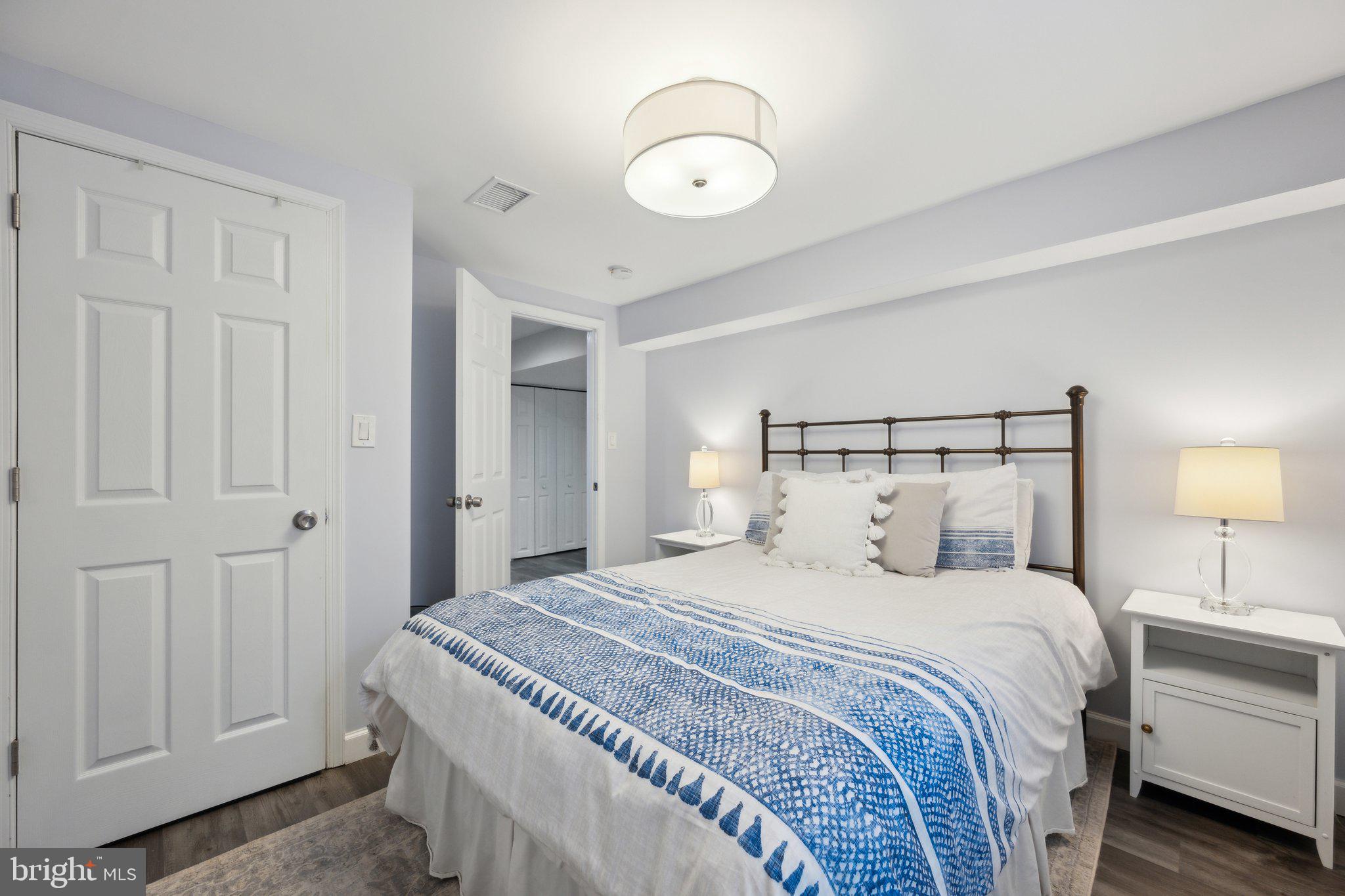 NORTHWEST BRANCH ESTATES - Residential