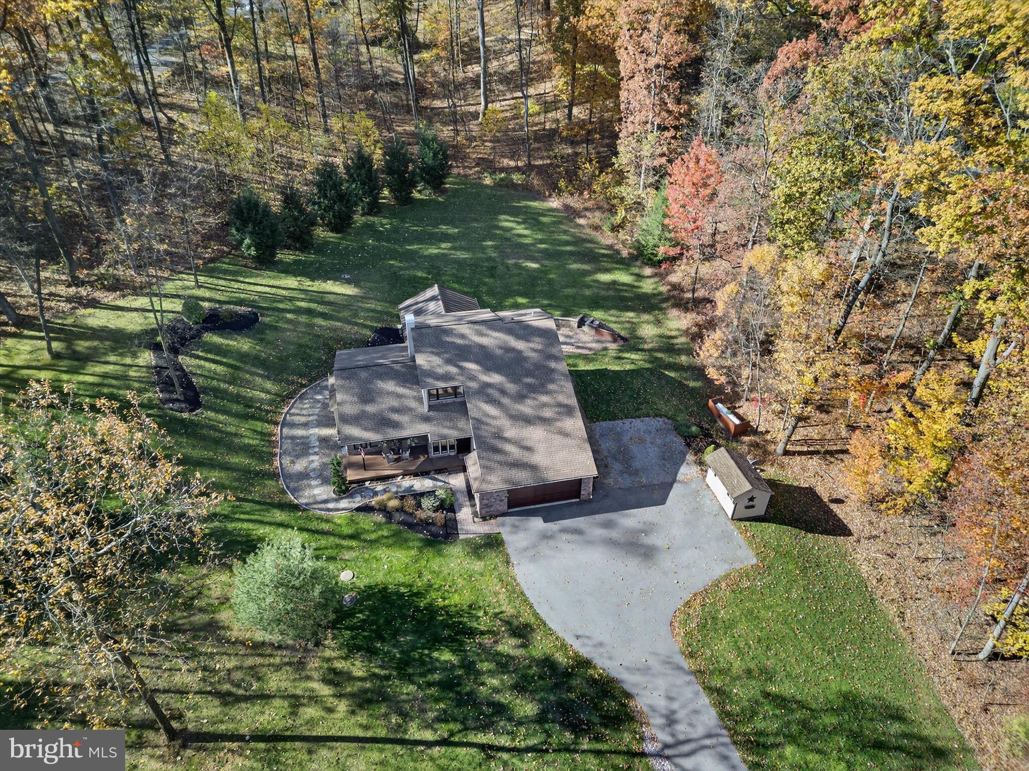 605 LAUREL RIDGE ROAD