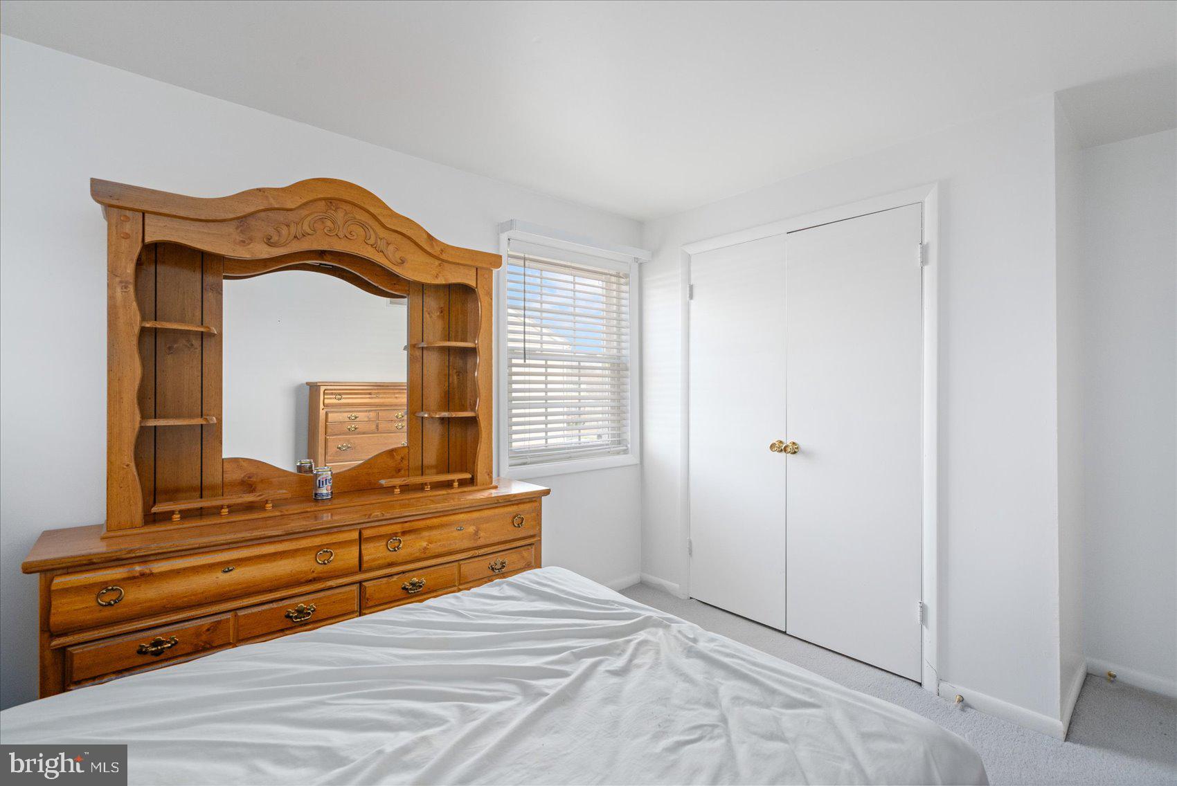 WALNUT GROVE - Residential