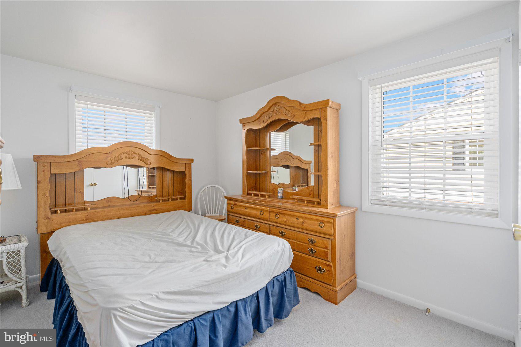 WALNUT GROVE - Residential