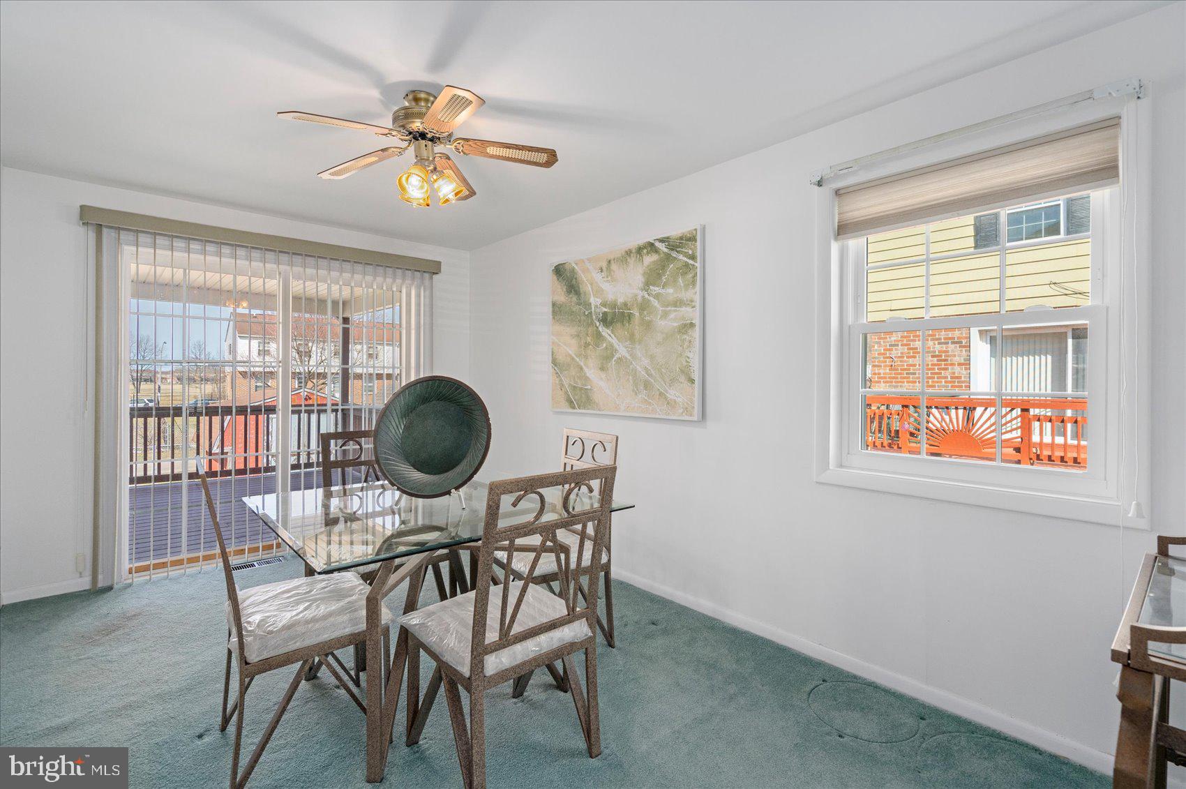 WALNUT GROVE - Residential