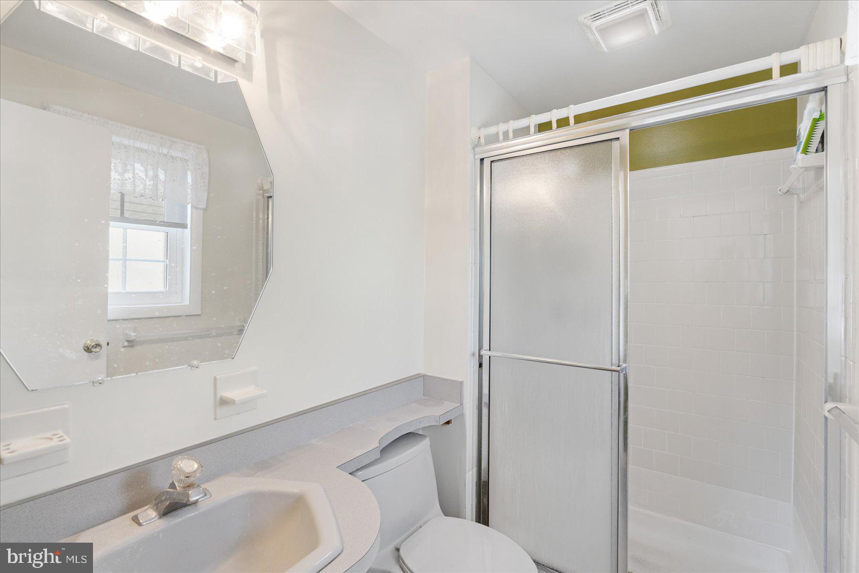 WALNUT GROVE - Residential