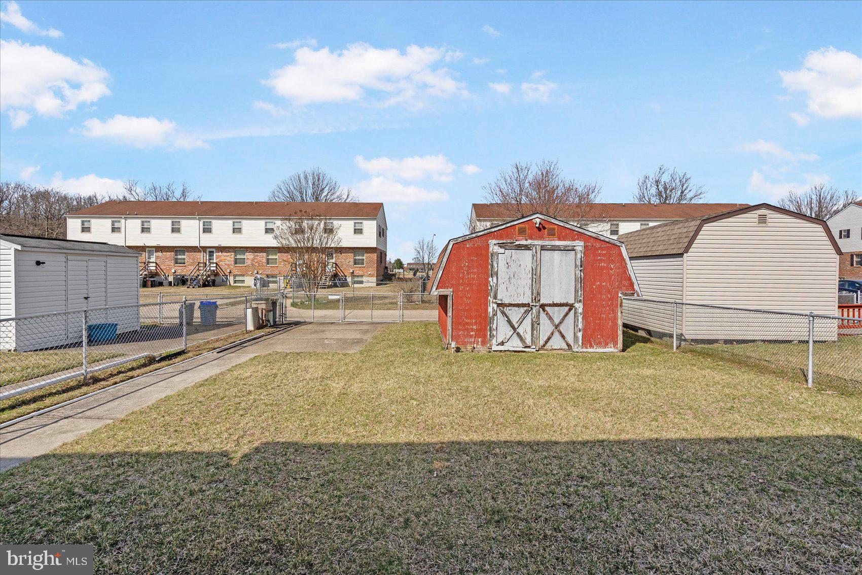 WALNUT GROVE - Residential