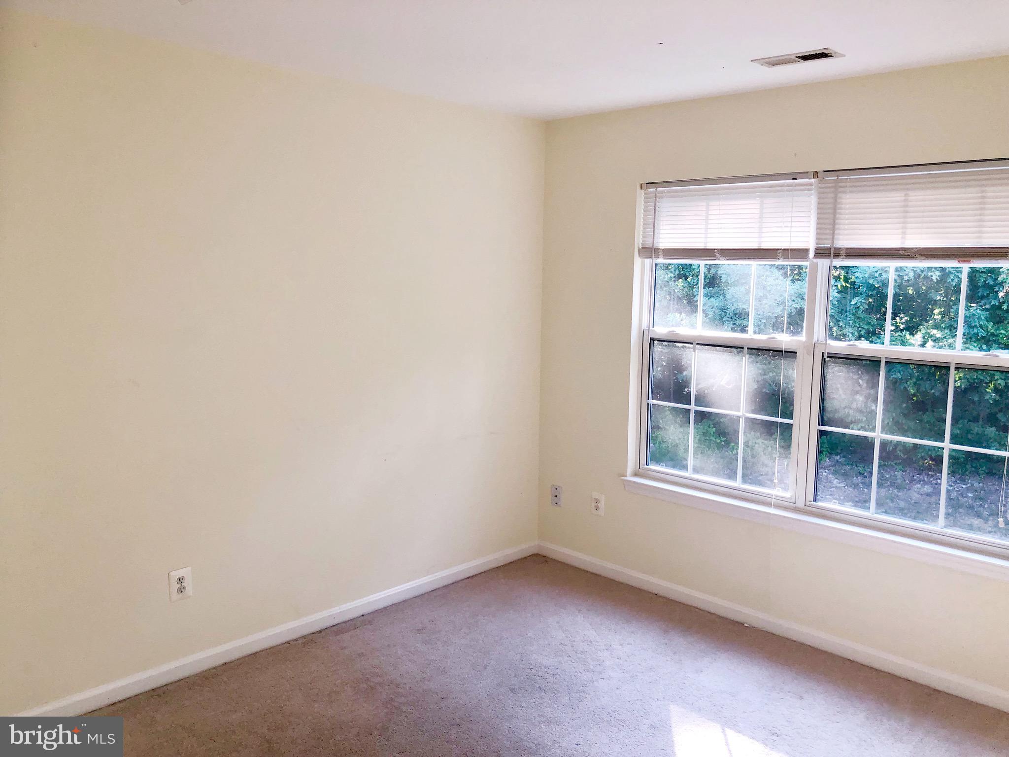 PARK RIDGE - Residential Lease