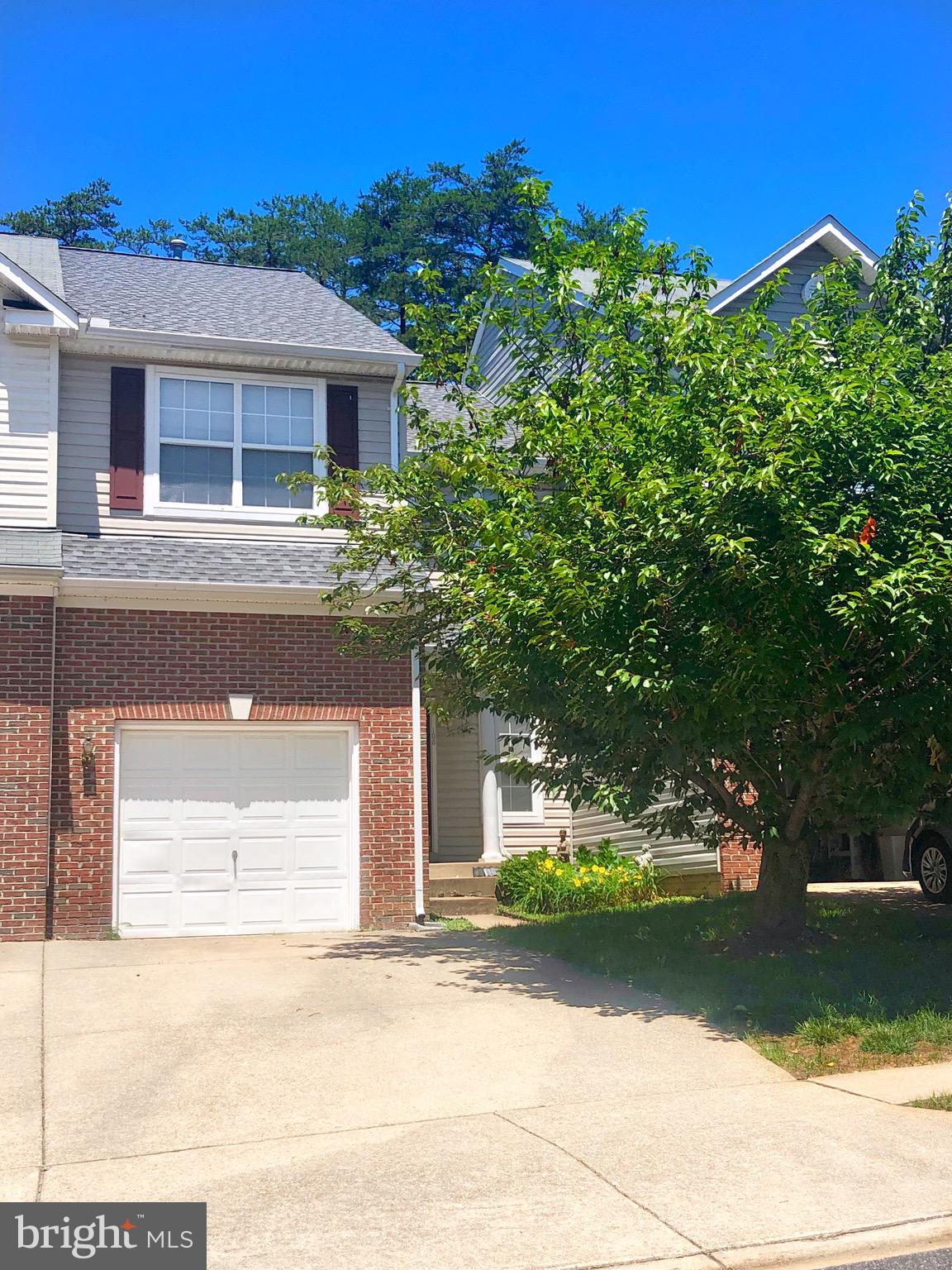 PARK RIDGE - Residential Lease