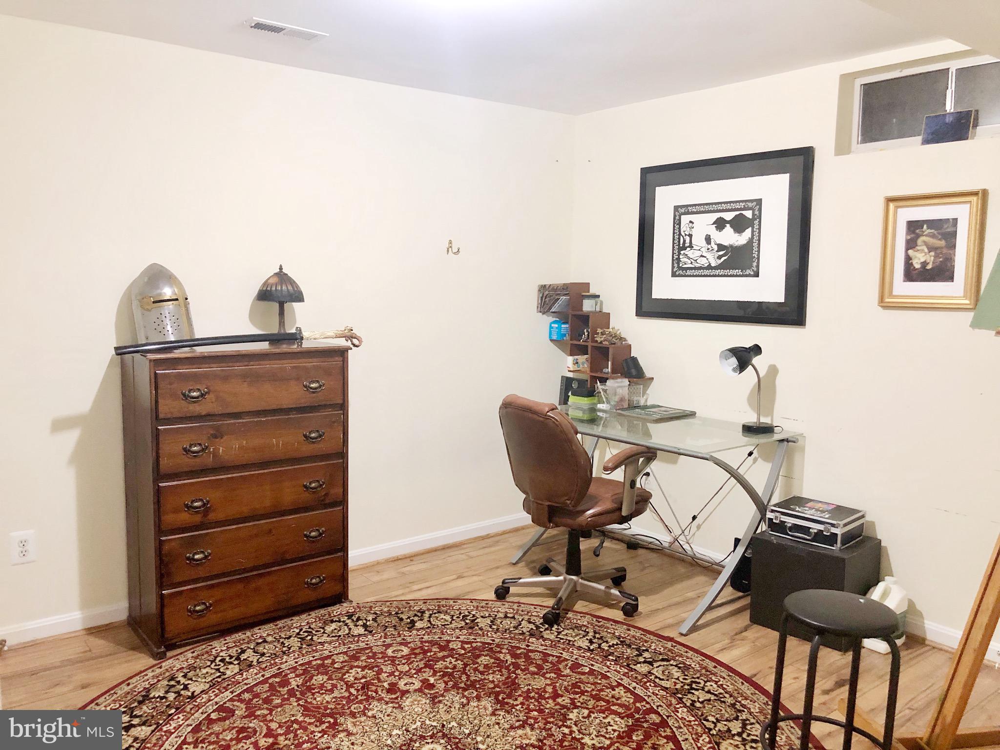 PARK RIDGE - Residential Lease