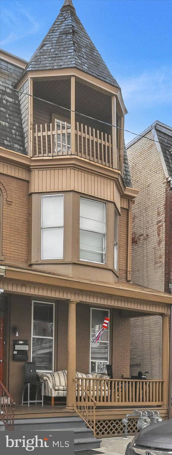 1010 W PRINCESS STREET