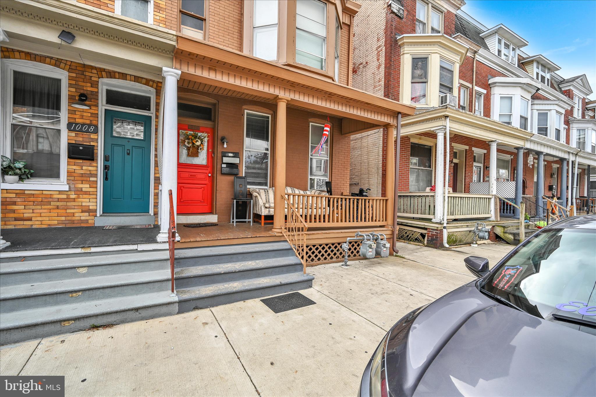 RICHLAND AVENUE - Residential Income